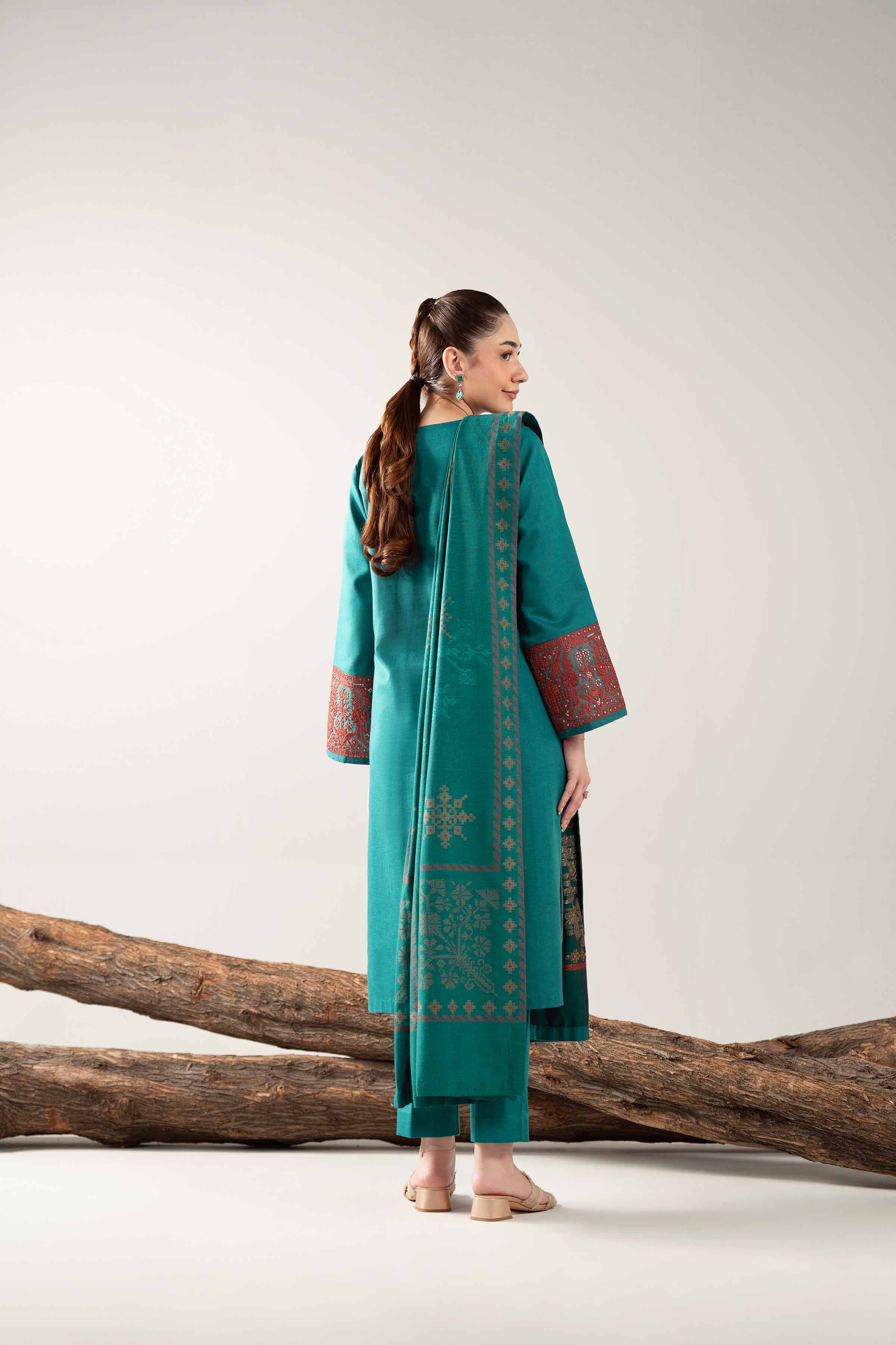 3 Piece - Embroidered Suit - 42503574 Unstitched Green Karandi 3PC Embroidered