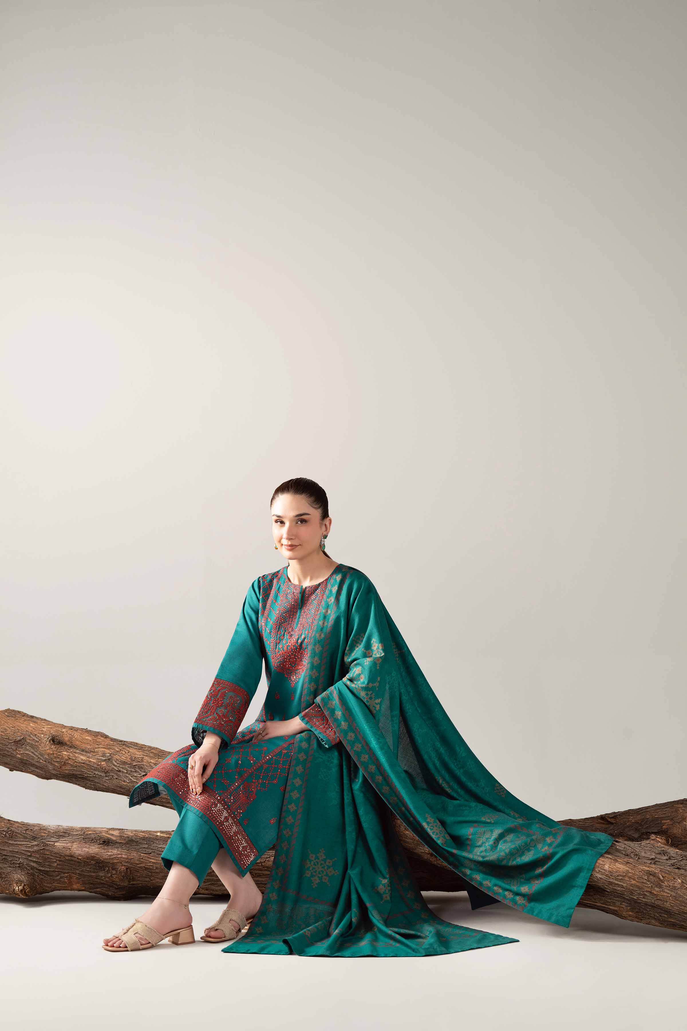 3 Piece - Embroidered Suit - 42503574 Unstitched Green Karandi 3PC Embroidered