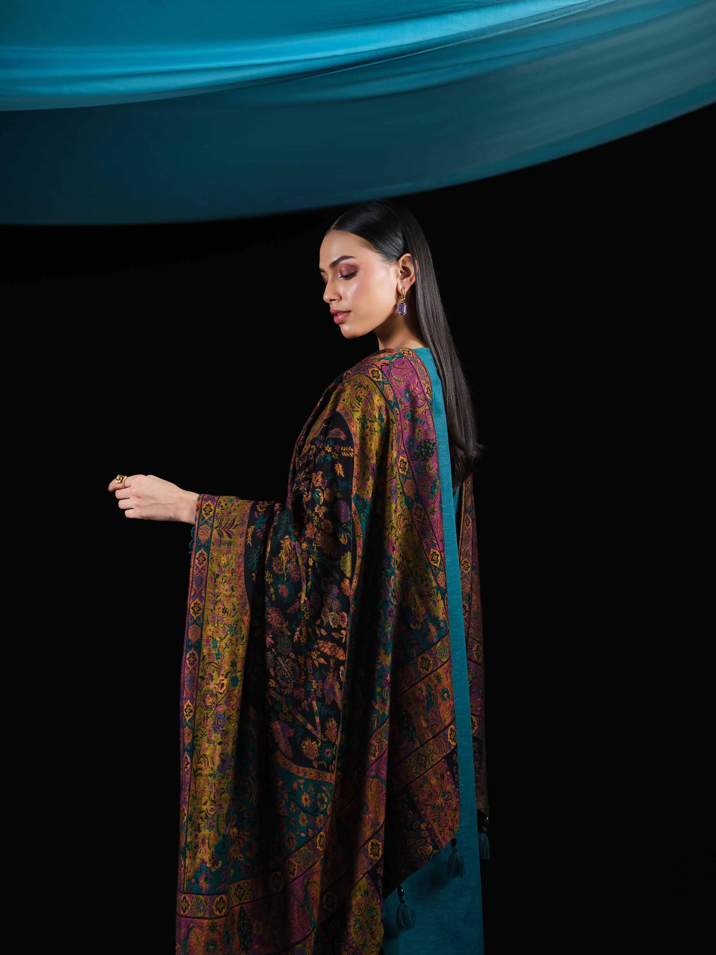 3 Piece - Embroidered Suit - 42503607 Unstitched Green Karandi 3PC Embroidered