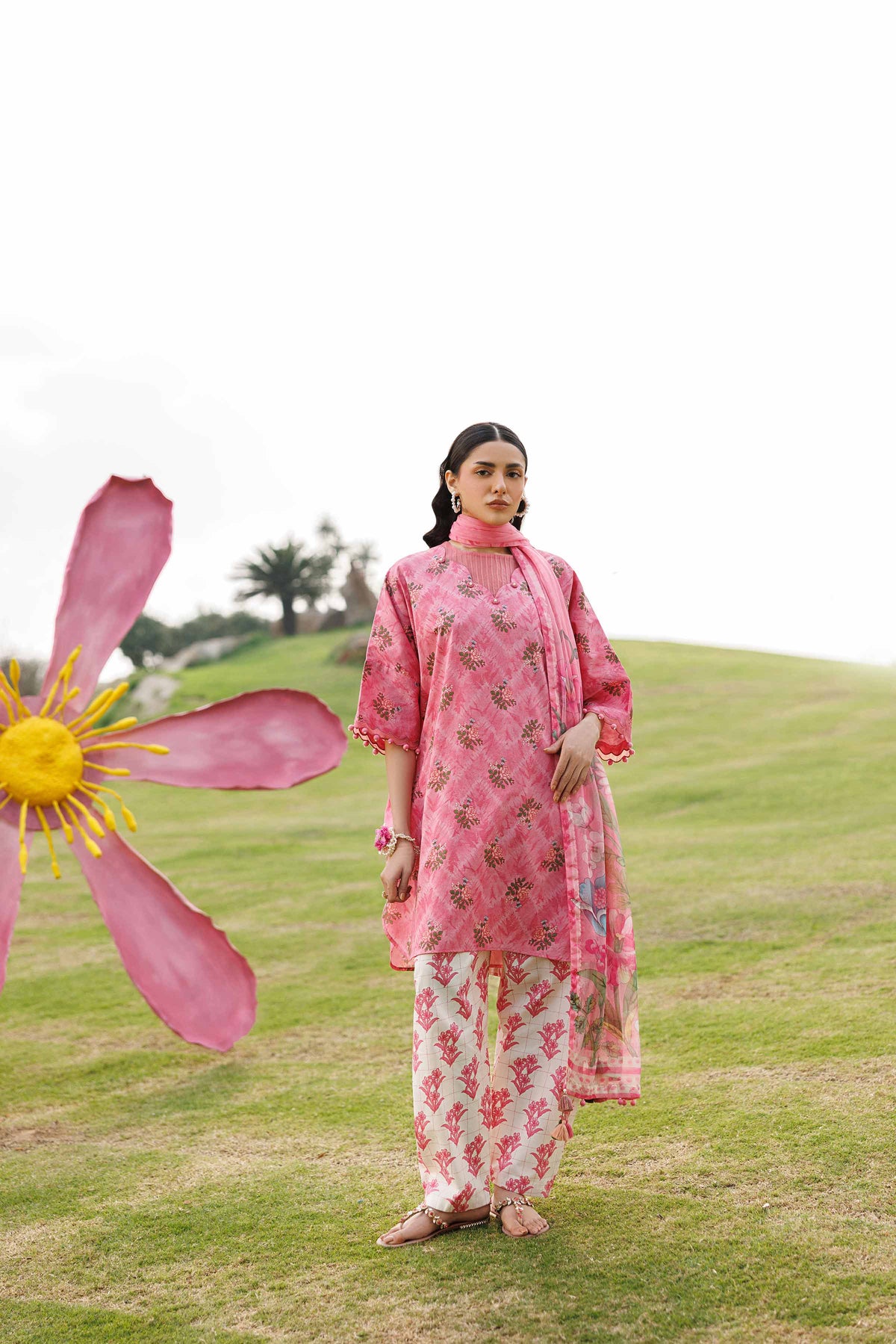 3 Piece - Digital Printed Suit - 42601579 Pink Lawn 3PC Printed Nishat Australia
