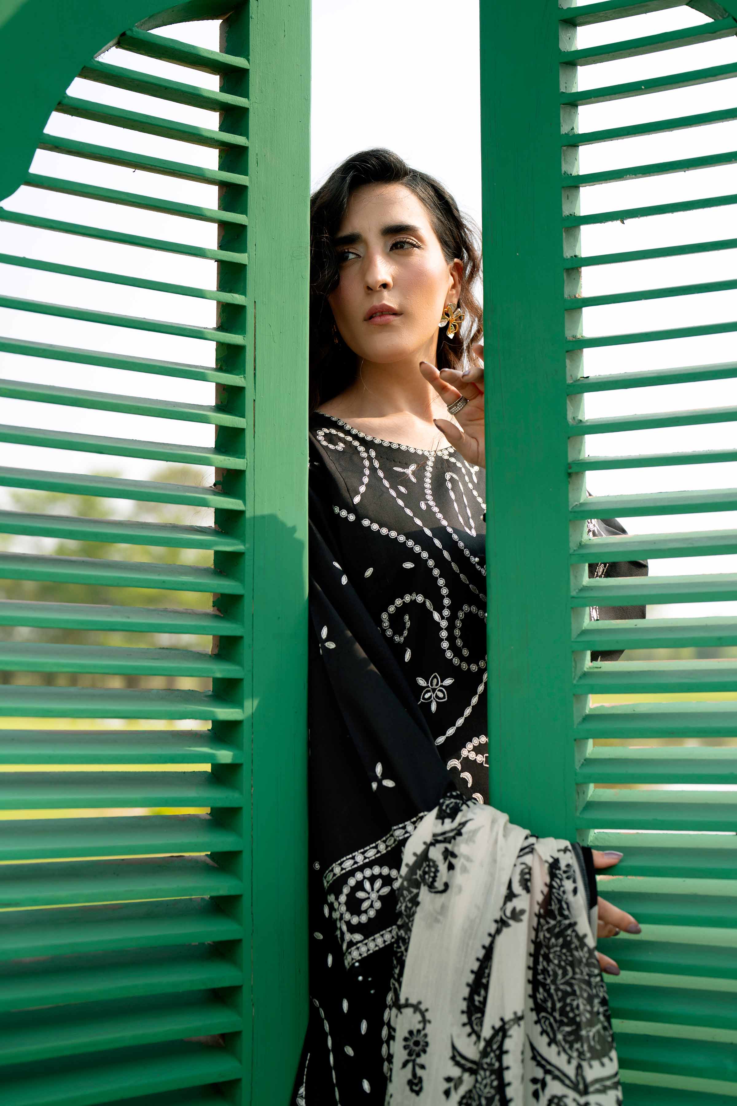 3 Piece - Digital Printed Embroidered Suit - 42602009 Black Lawn 3PC Embroidered Nishat Australia