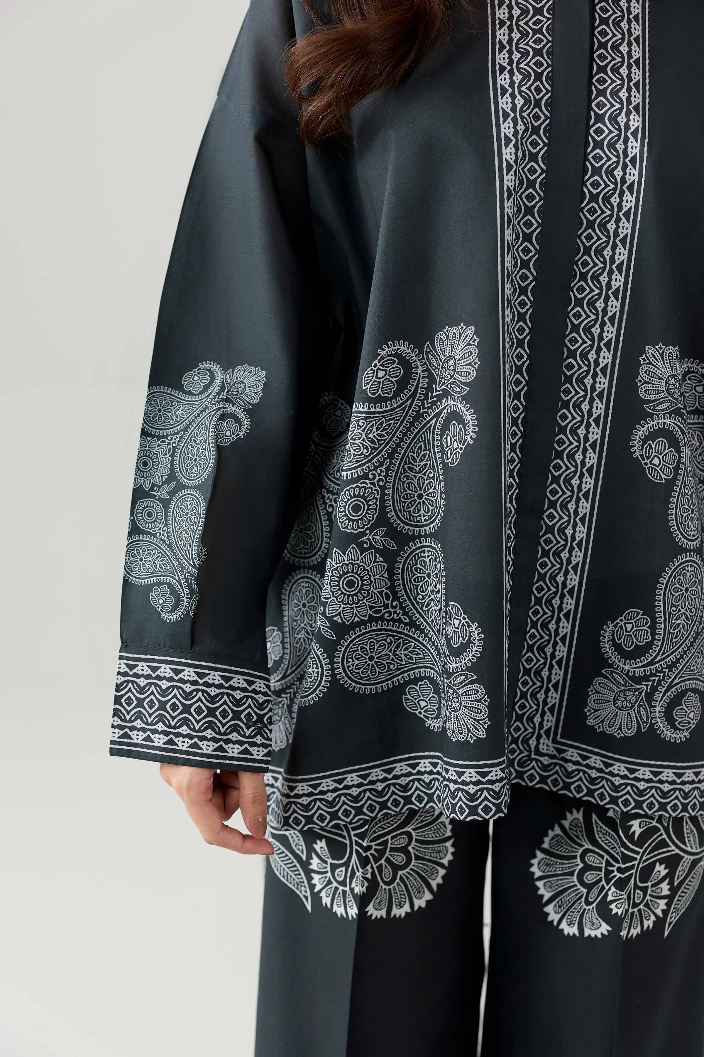 2 Piece - Printed Suit - AS26-80 Black Cambric 2PC Printed Nishat Australia