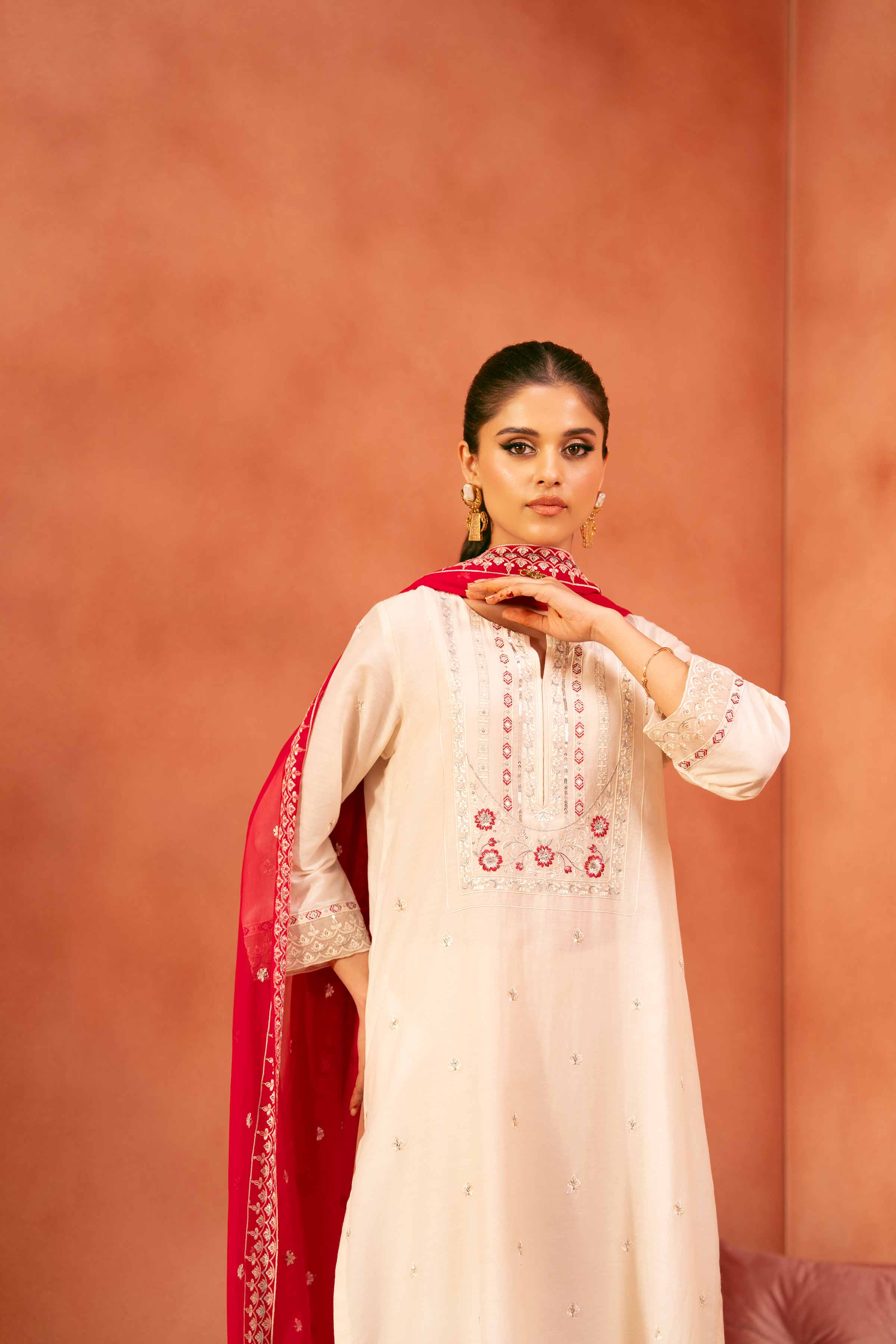 3 Piece - Embroidered Suit - KFE25-167 READY TO WEAR - LUXURY Off White Cambric 3PC Embroidered