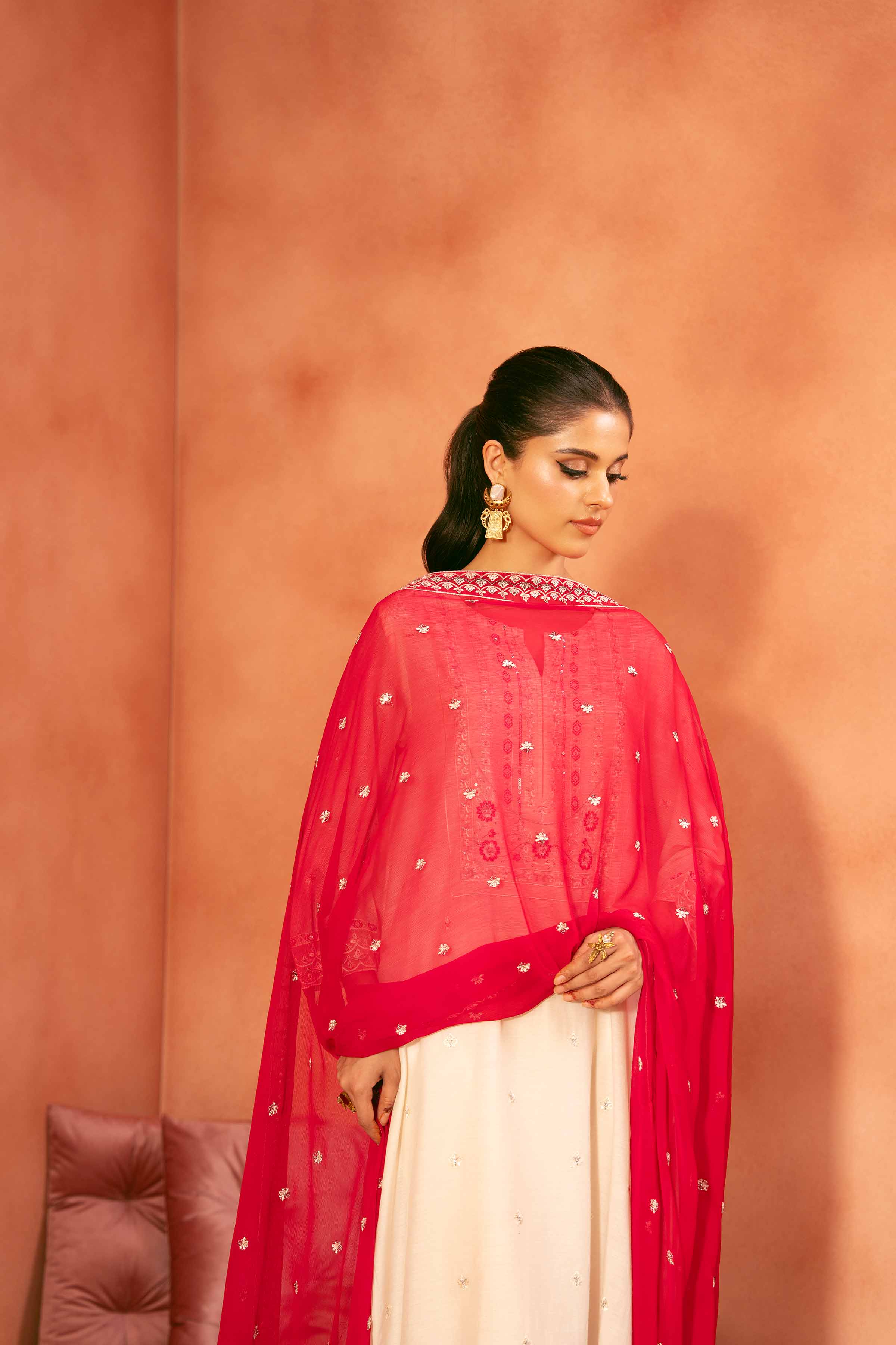 3 Piece - Embroidered Suit - KFE25-167 READY TO WEAR - LUXURY Off White Cambric 3PC Embroidered