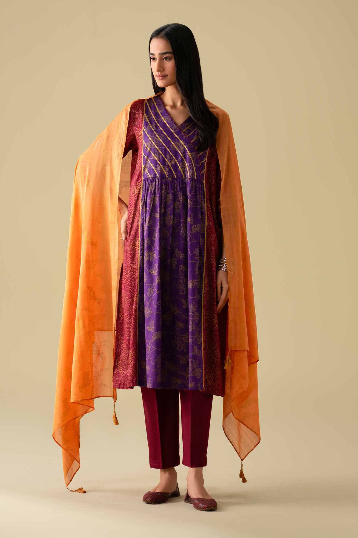 3 Piece - Printed Suit - KFE26-114Purple Lawn 3PC Printed Nishat Australia