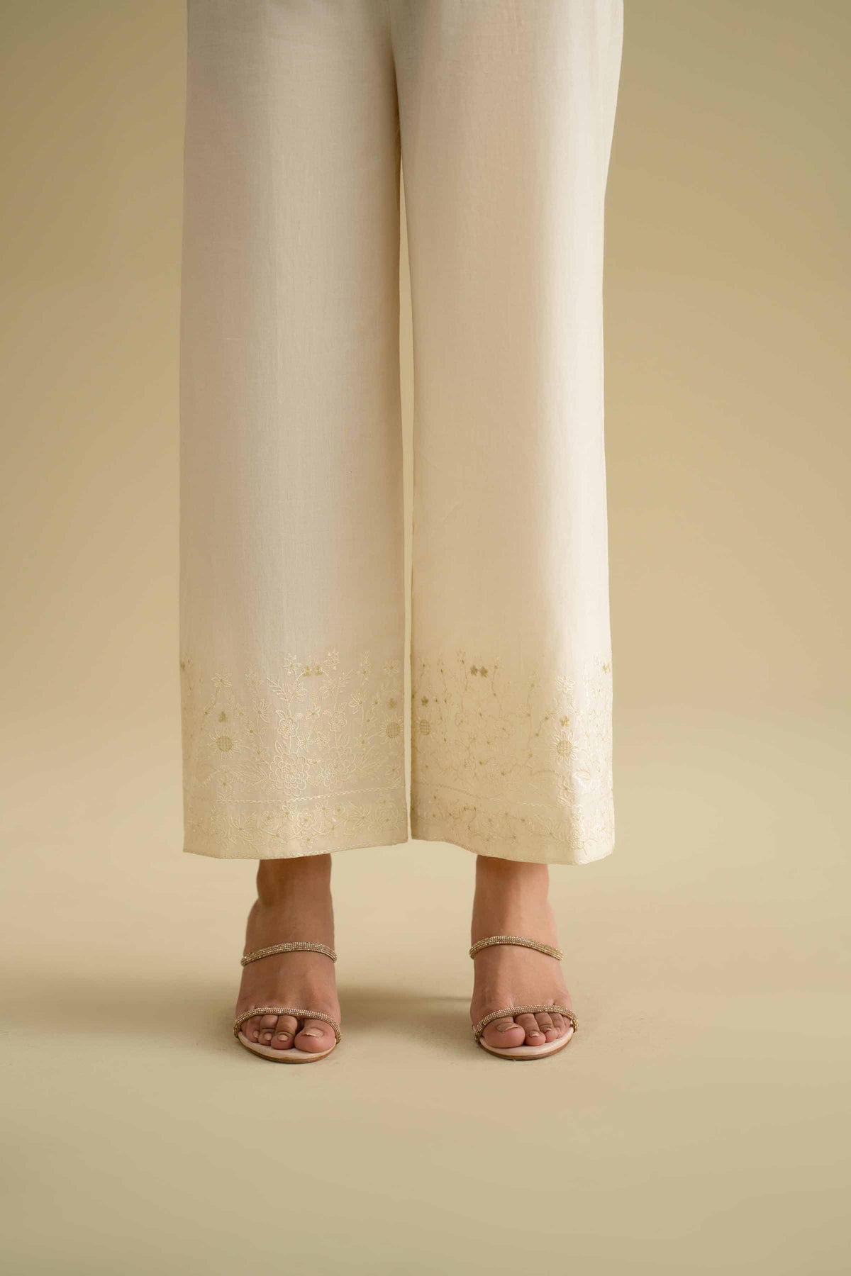 Embroidered Culottes - KFE26-126White Khaddar 1PC Embroidered Nishat Australia