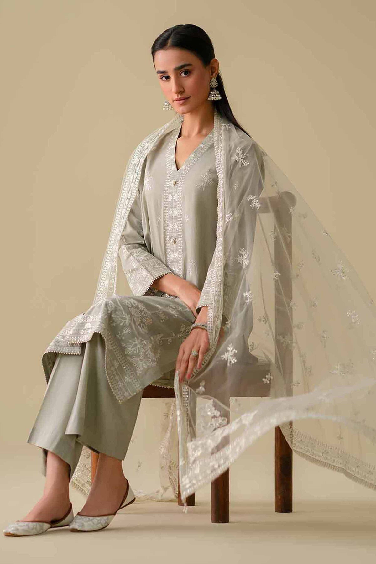 3 Piece - Embroidered Suit - KFE26-21Grey Cambric 3PC Embroidered Nishat Australia