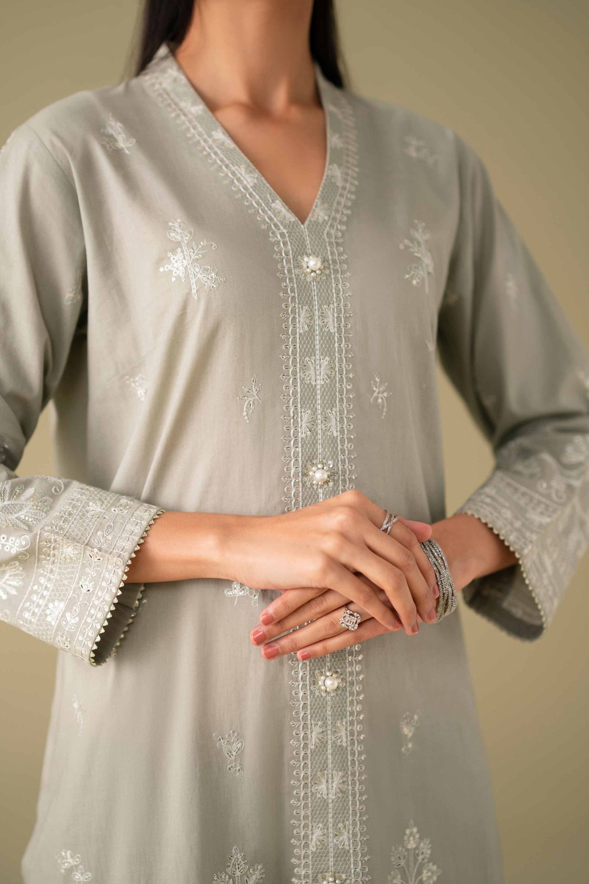 3 Piece - Embroidered Suit - KFE26-21Grey Cambric 3PC Embroidered Nishat Australia