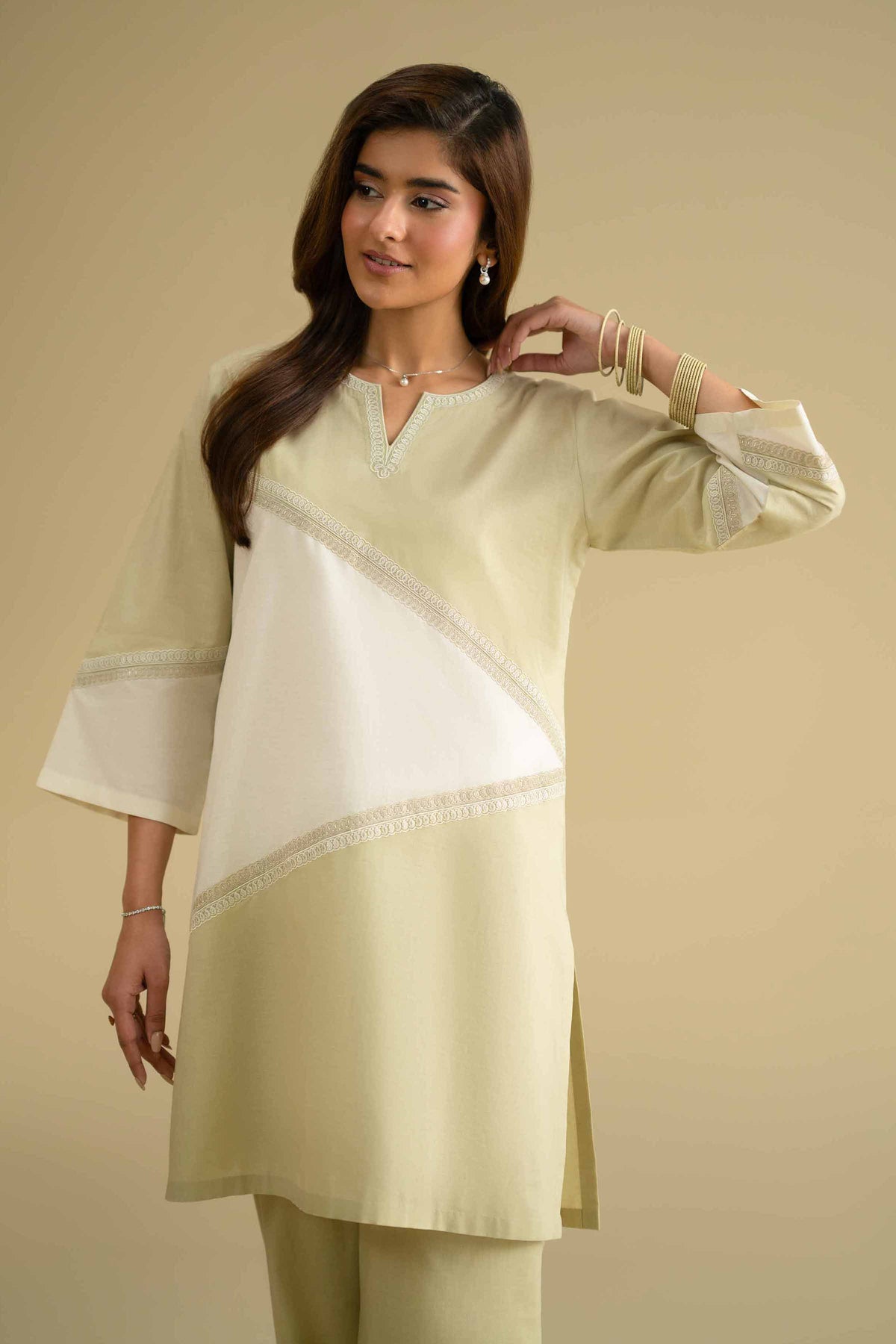 2 Piece - Embroidered Suit - KFE26-48Off White Cambric 2PC Embroidered Nishat Australia