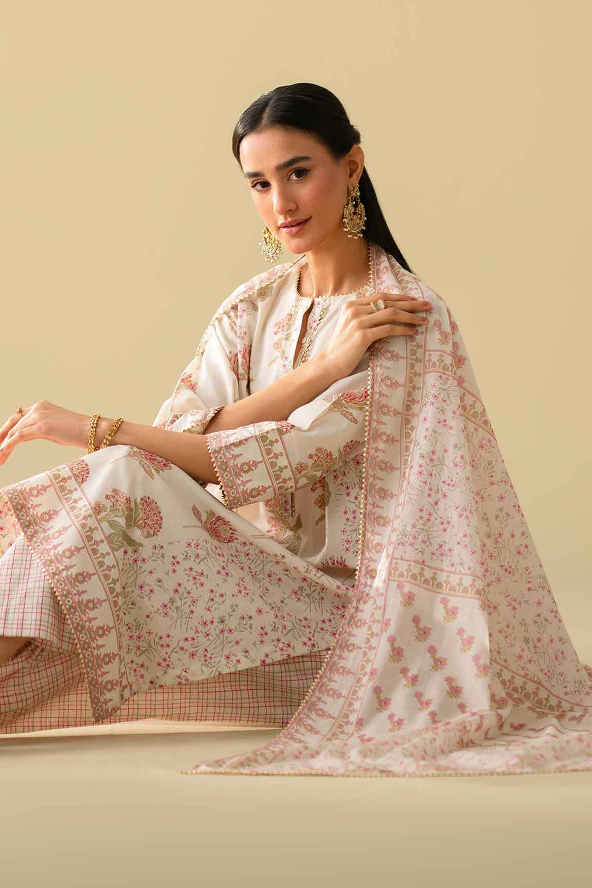 3 Piece - Printed Suit - KFE26-78Off White Cambric 3PC Printed Nishat Australia