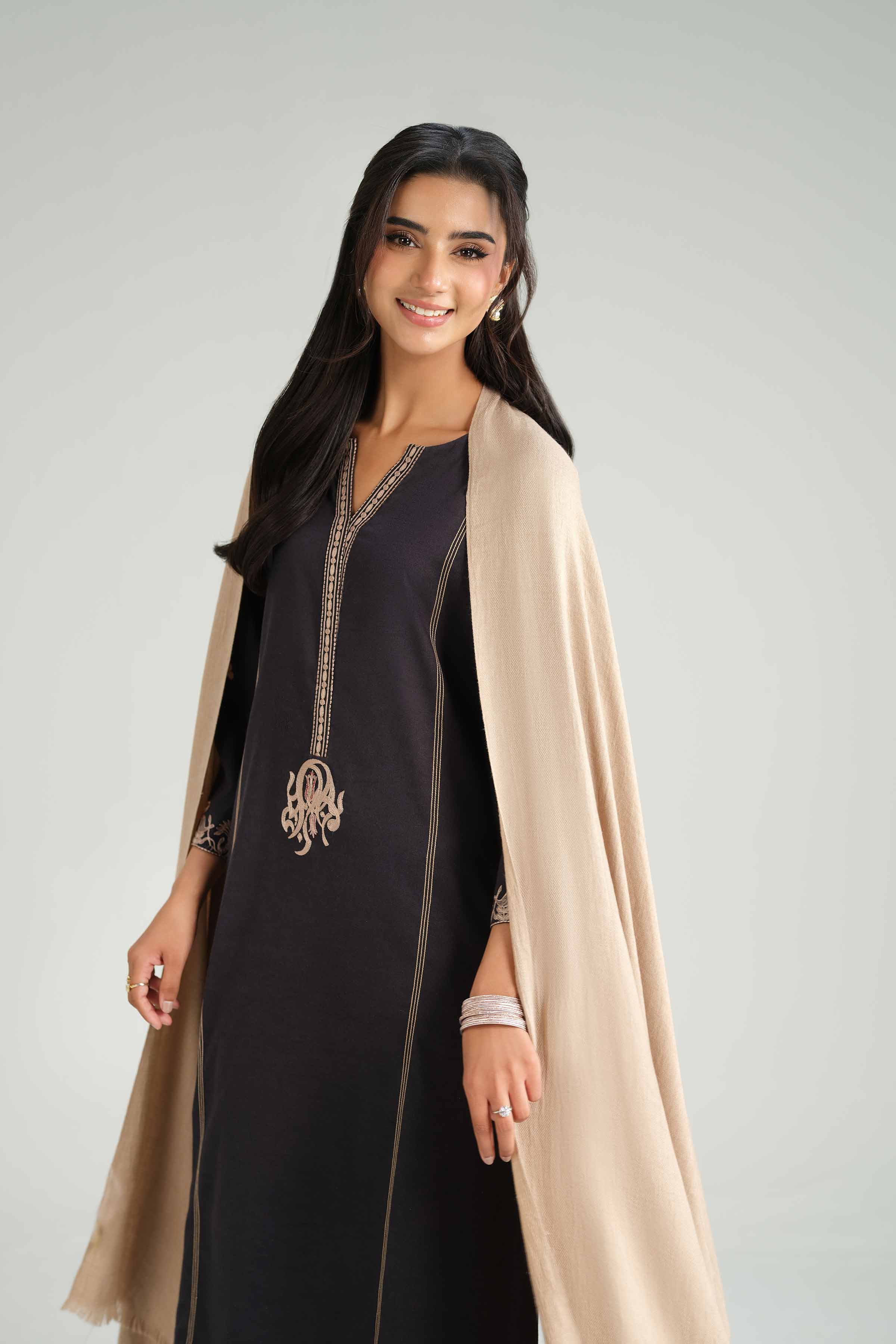3 Piece - Embroidered Suit - KFW25-160 READY TO WEAR - LUXURY Black Karandi 3PC Embroidered