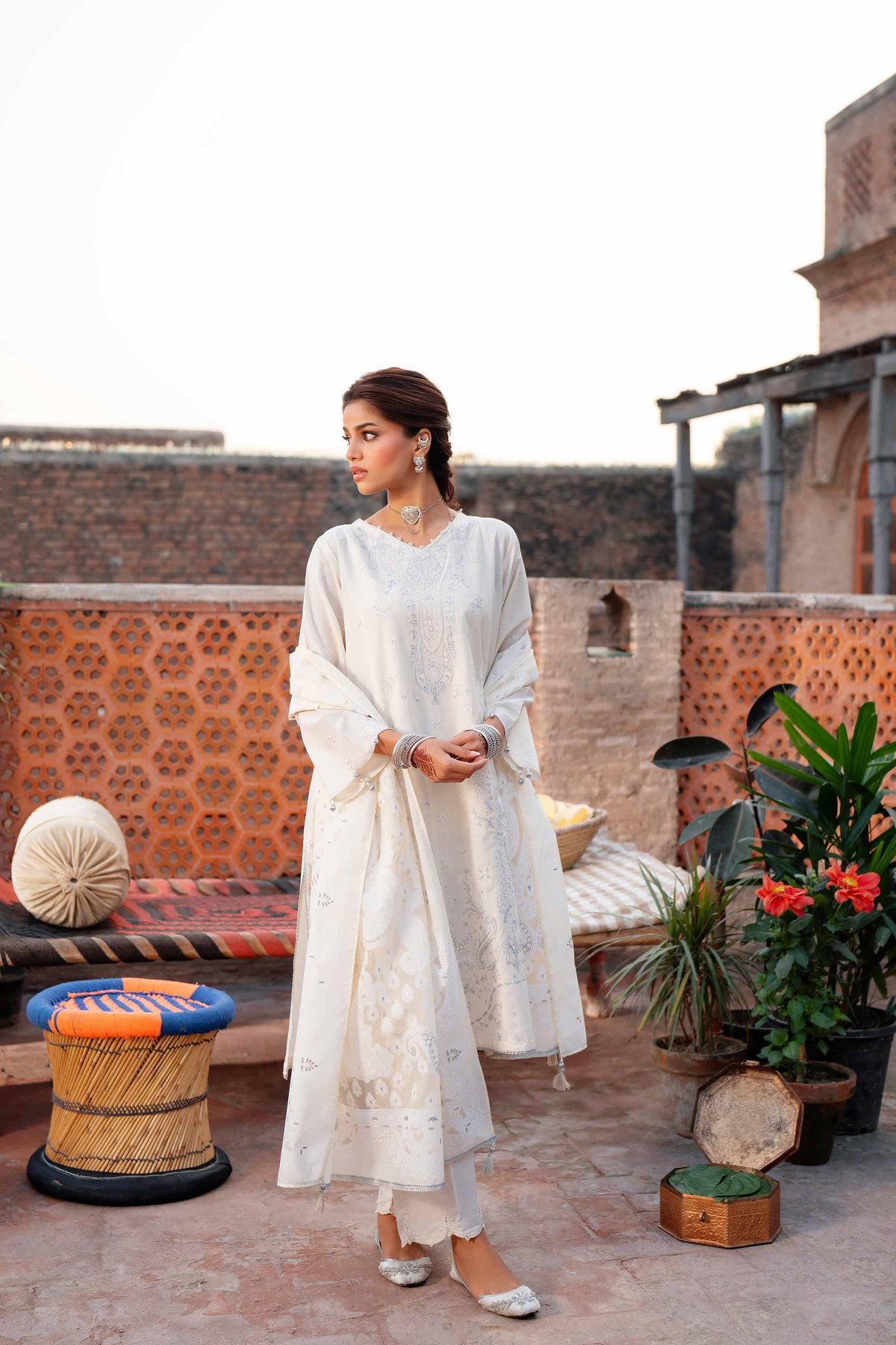 3 Piece - Embroidered Suit - PE26-313
