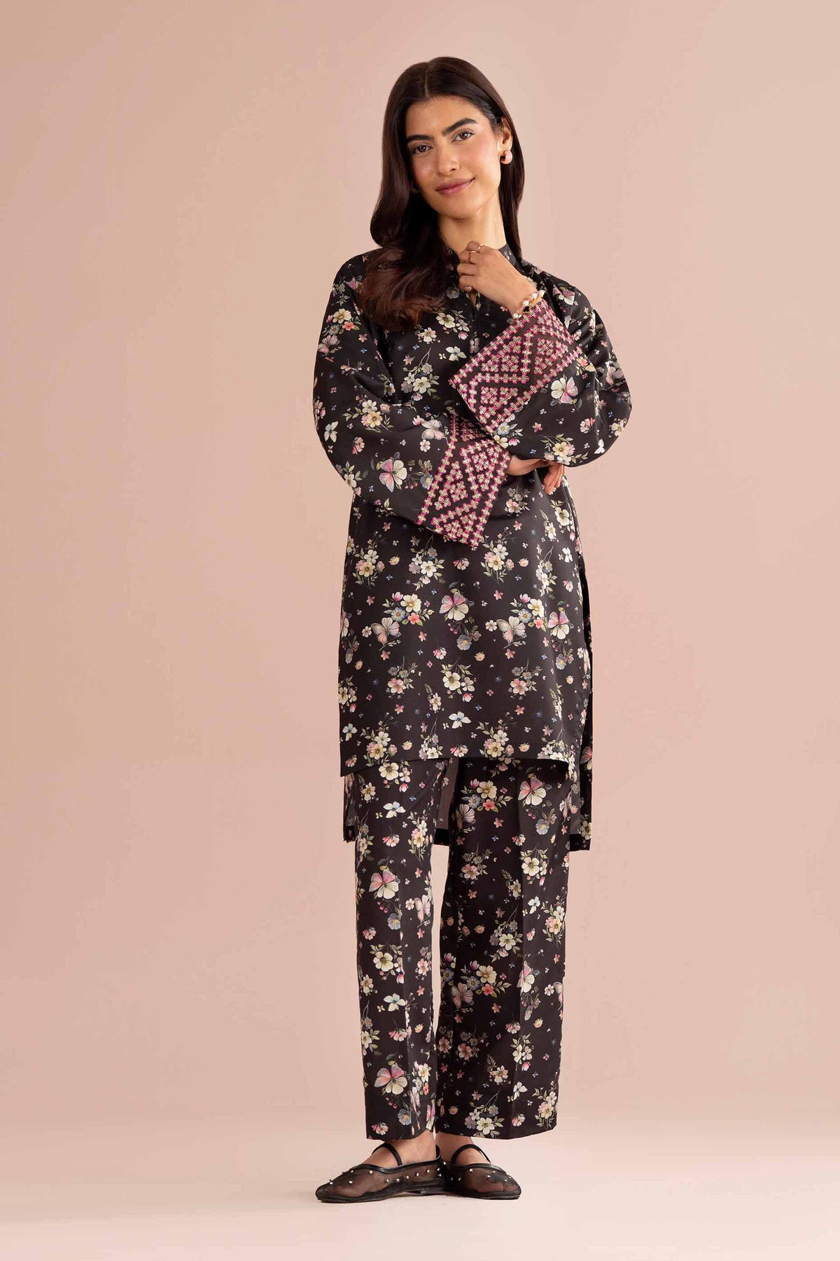 2 Piece - Printed Embroidered Suit - PE26-414 Black Lawn 2PC Embroidered Nishat Australia
