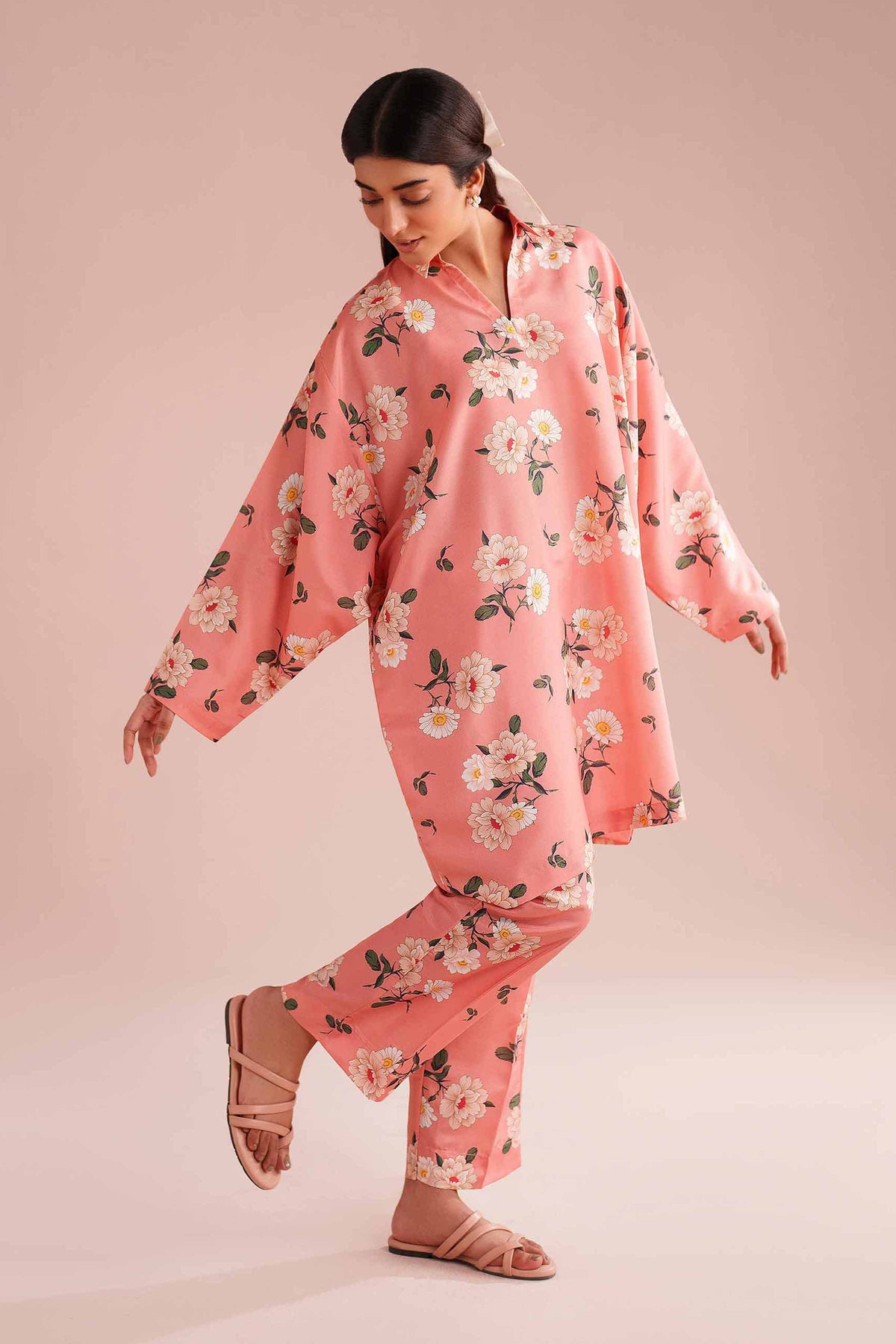 2 Piece - Printed Suit - PE26-432 Pink Lawn 2PC Printed Nishat Australia