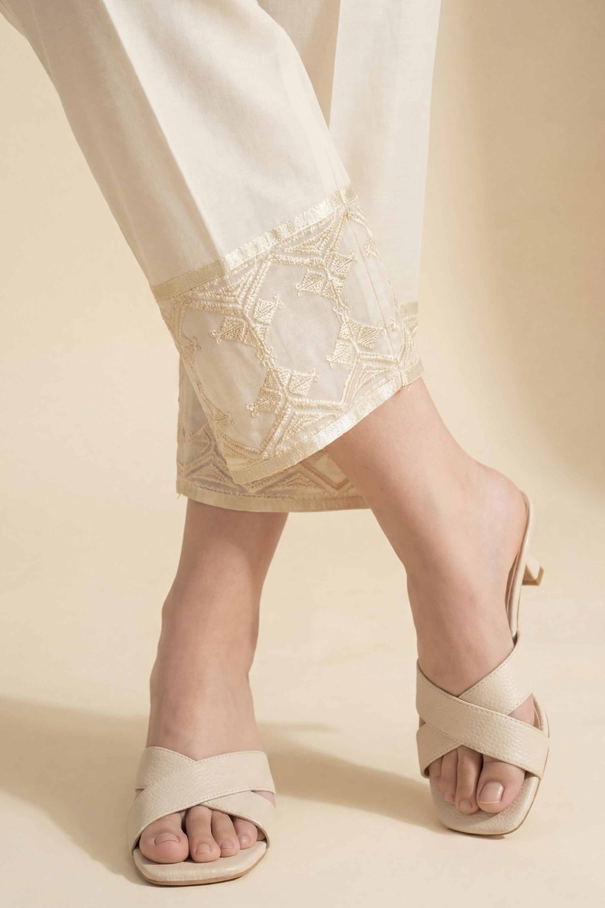 Embroidered Trousers - PE26-632 Off White Cambric 1PC Embroidered Nishat Australia