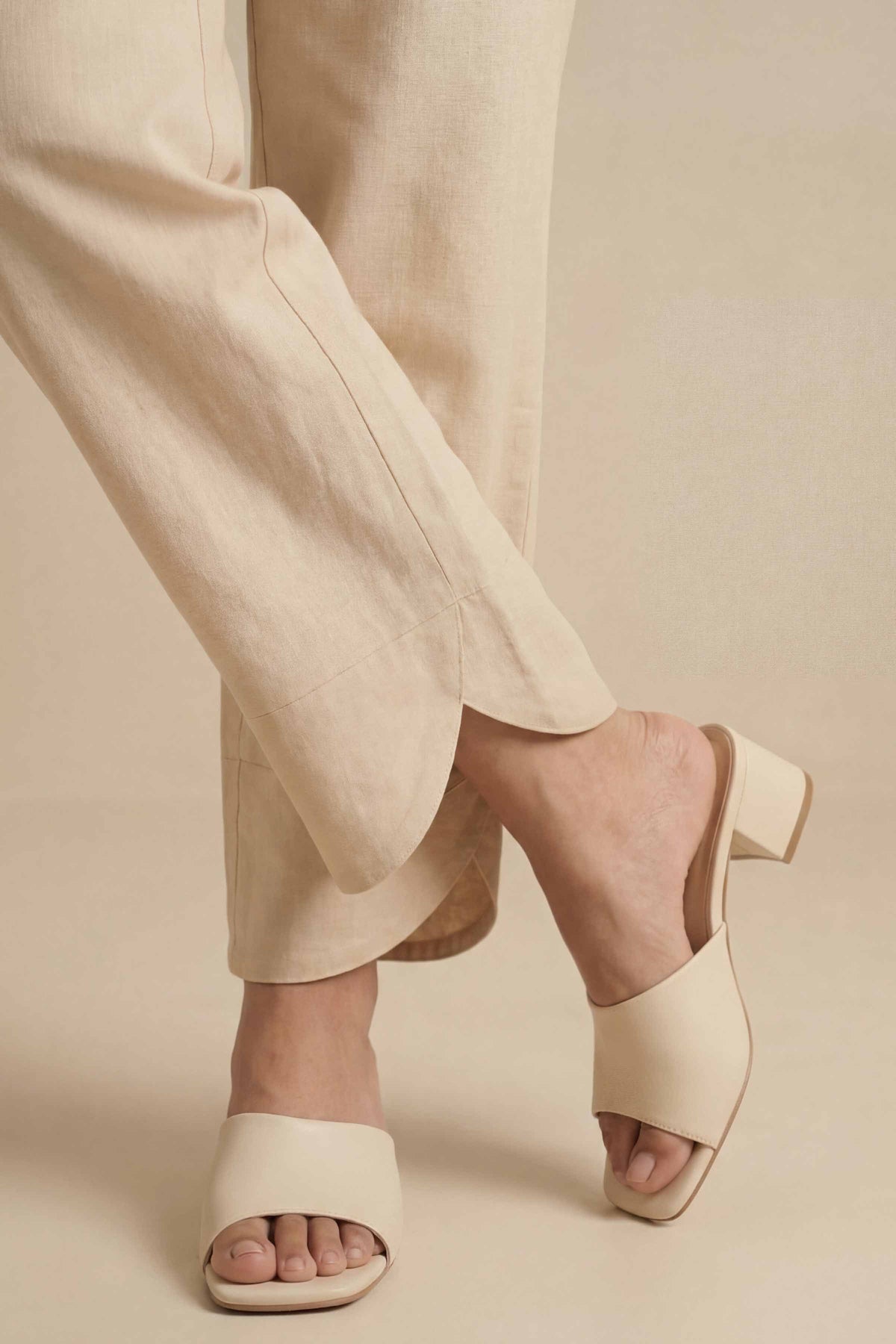 Embroidered Trousers - PE26-652 Beige Cambric 1PC Embroidered Nishat Australia