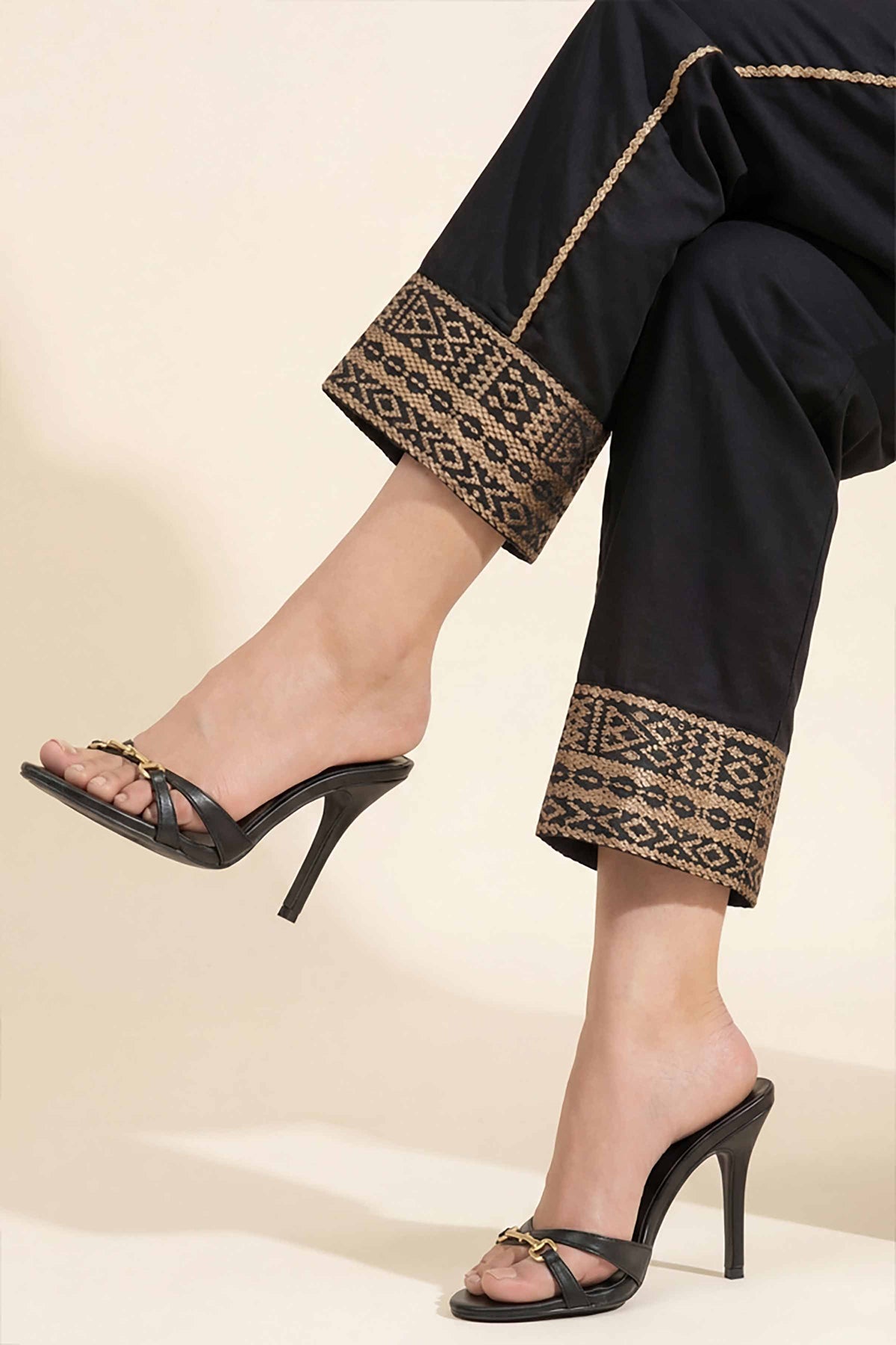 Embroidered Trousers - PE26-660 Black Cambric 1PC Embroidered Nishat Australia