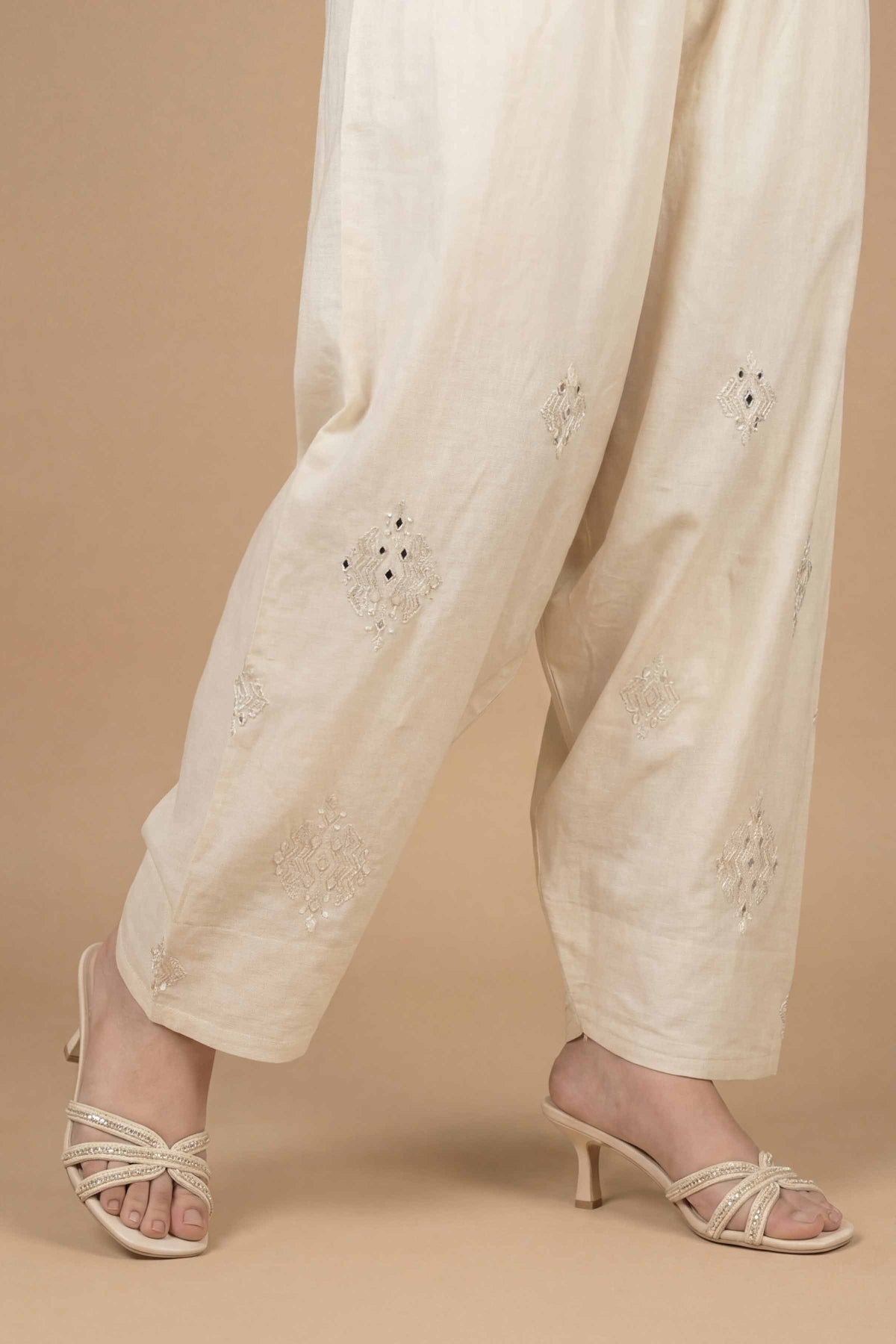 Embroidered Shalwar - PE26-662 Off White Cambric 1PC Embroidered Nishat Australia