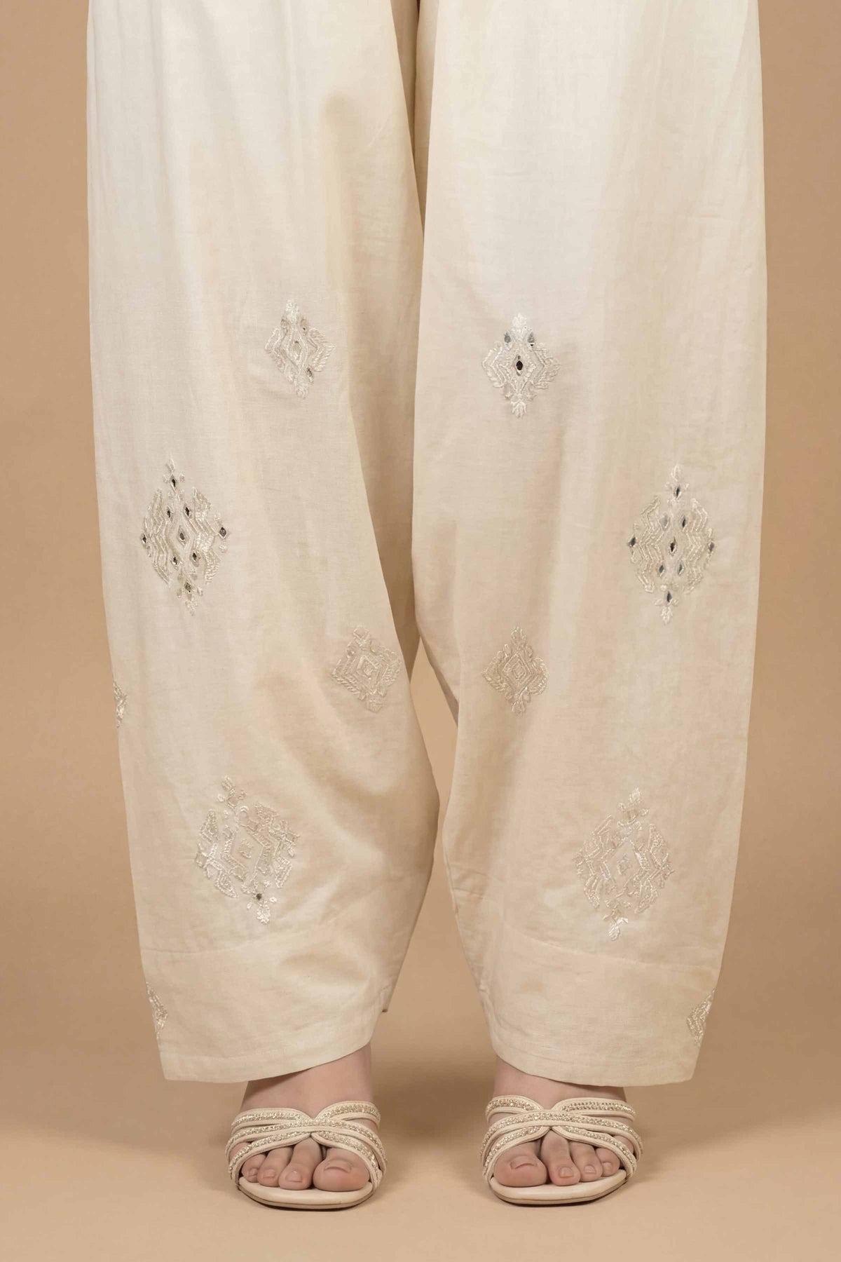 Embroidered Shalwar - PE26-662 Off White Cambric 1PC Embroidered Nishat Australia