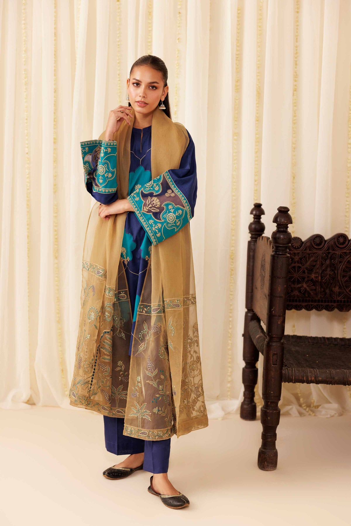 3 Piece - Embroidered Suit - PFE25-42 Blue Cambric 3PC Embroidered Nishat Australia