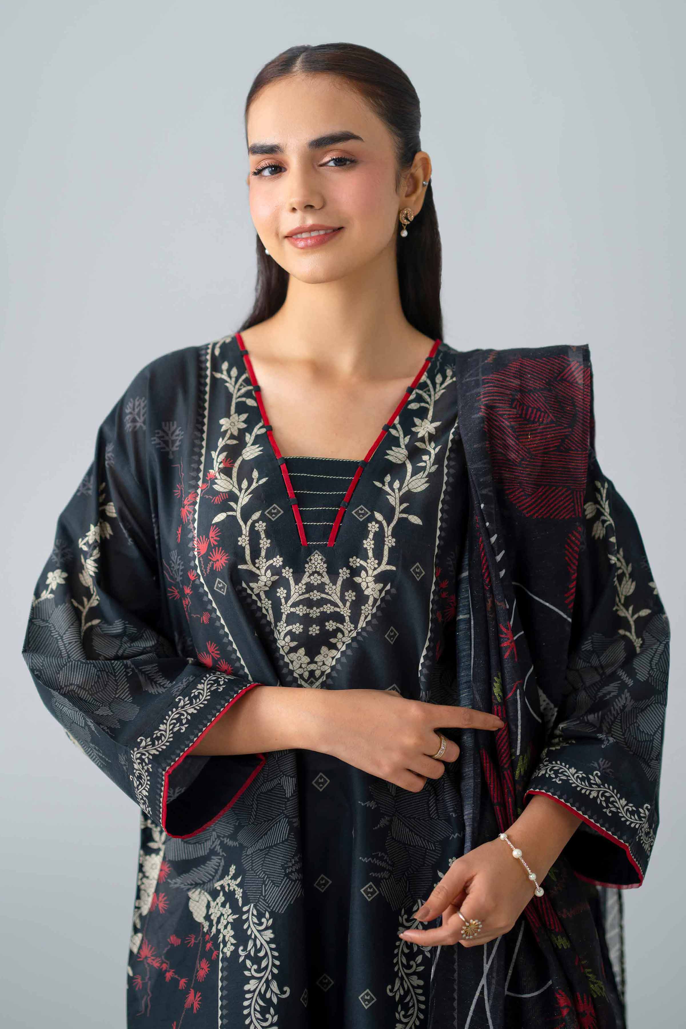 2 Piece - Printed Suit - PMS26-18 Black Lawn 2PC Printed Nishat Australia