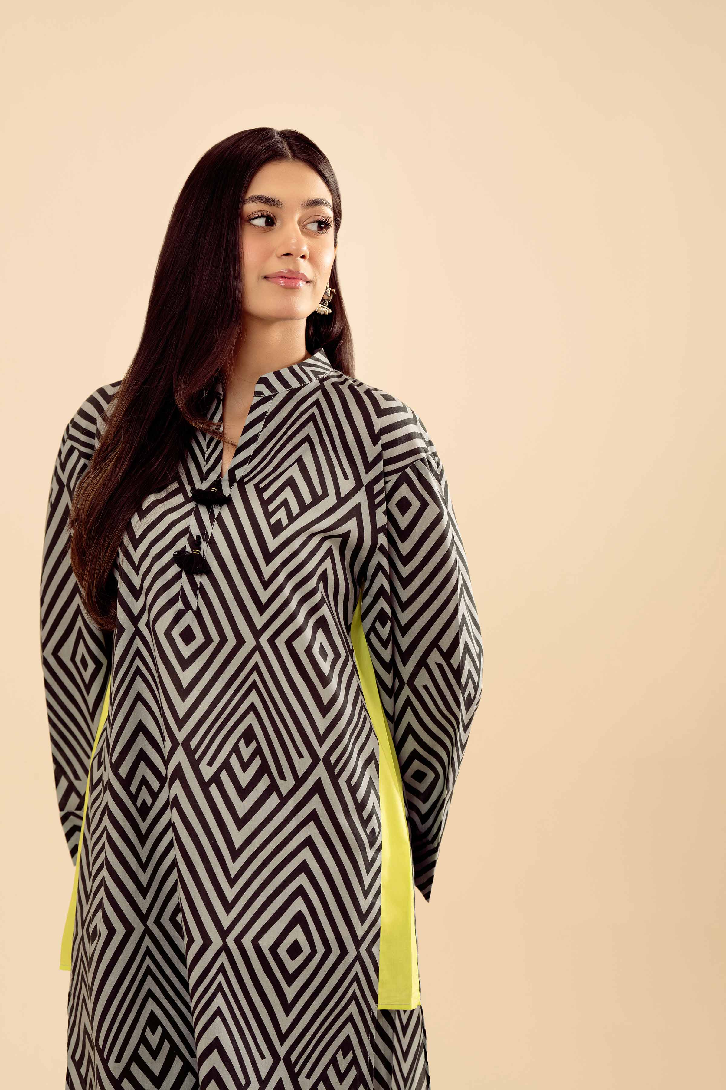 2 Piece - Printed Suit - PW25-22 READY TO WEAR Black Cambric 2PC Printed