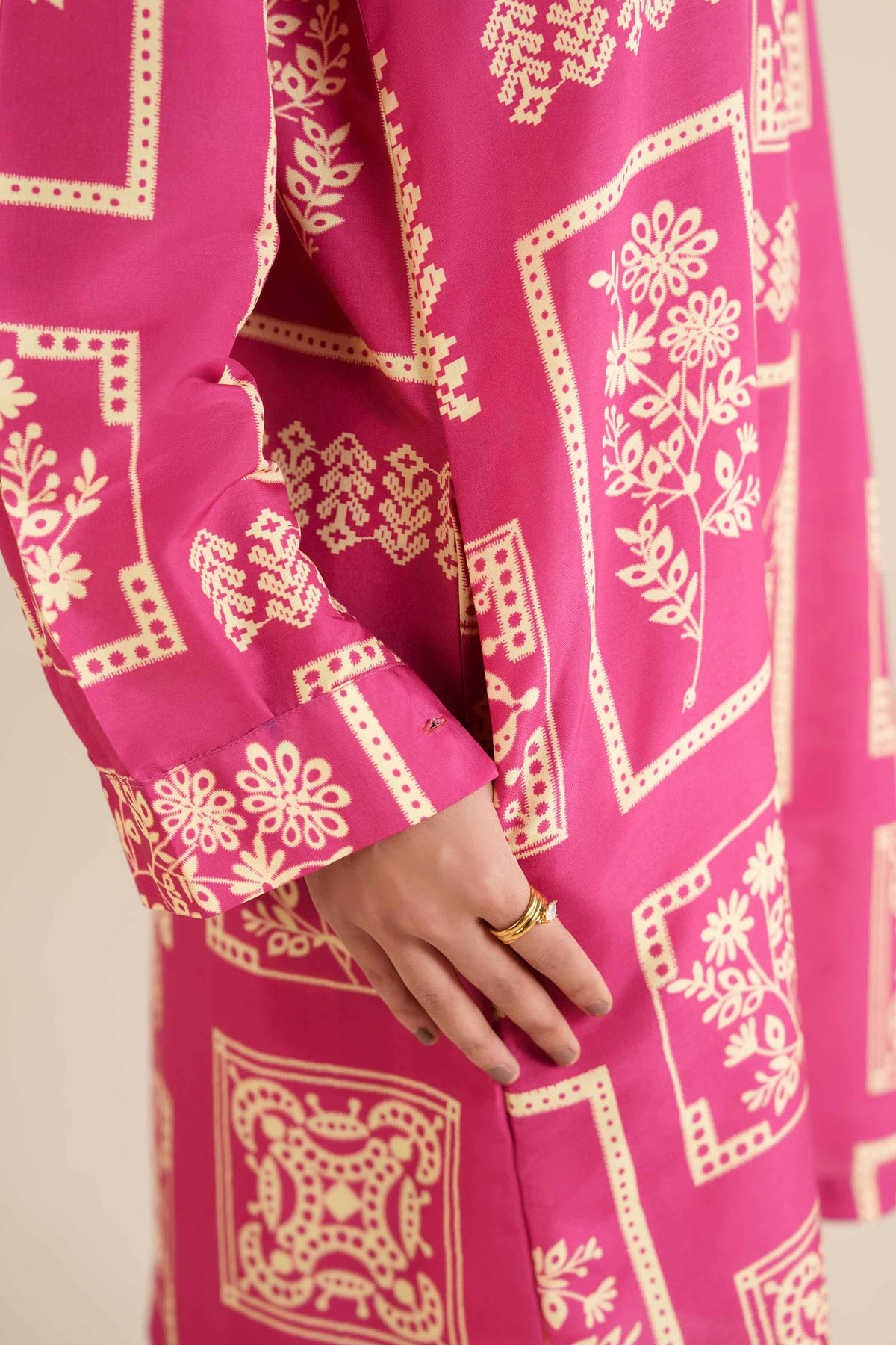 2 Piece - Printed Suit - PW25-362 Pink Lawn 2PC Printed Nishat Australia