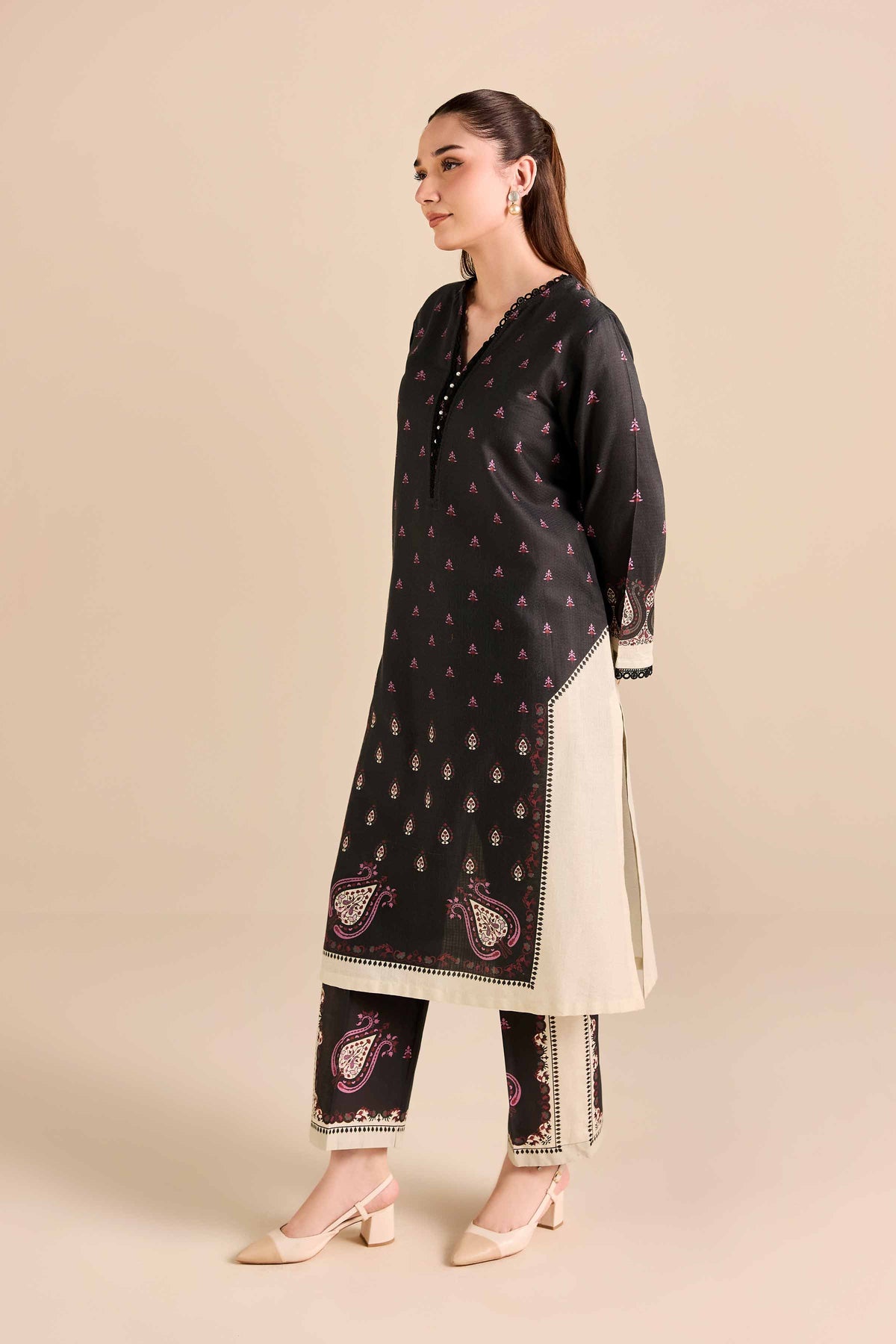 2 Piece - Printed Suit - PW25-385 Black Cambric 2PC Printed Nishat Australia