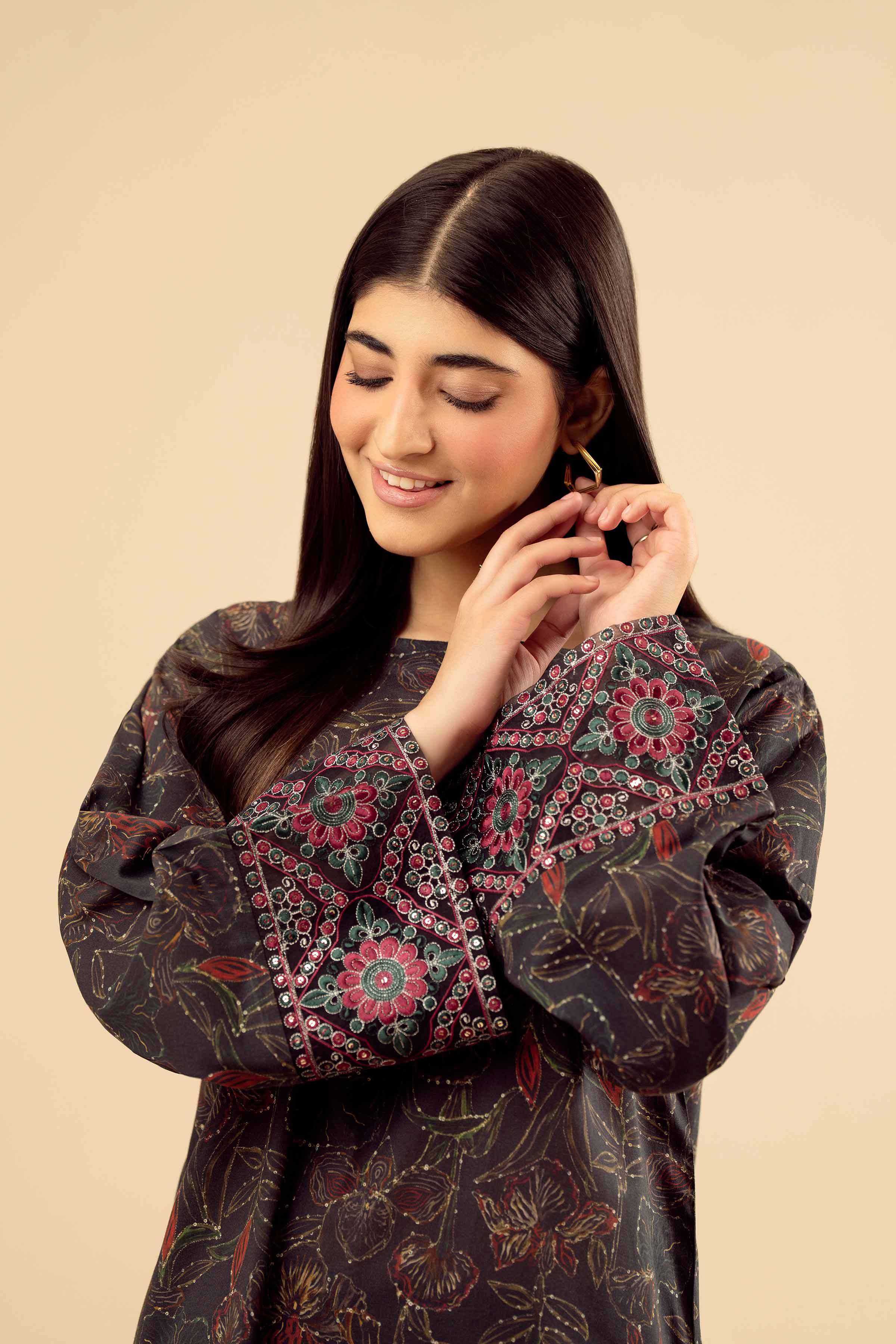 2 Piece - Printed Embroidered Suit - PW25-40 READY TO WEAR Black Cambric 2PC Embroidered