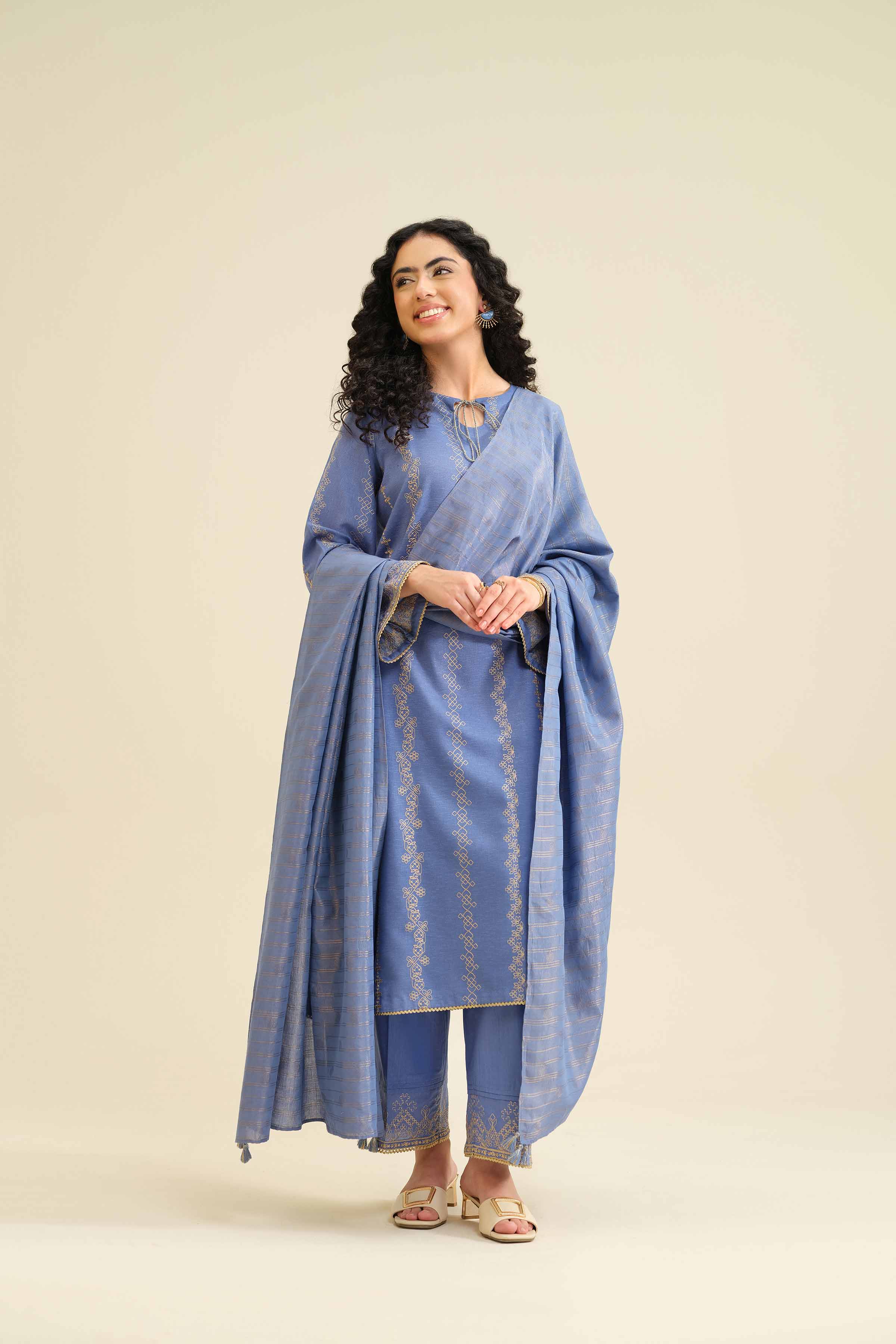 3 Piece - Embroidered Suit - PW25-417 READY TO WEAR Blue Karandi 3PC Embroidered