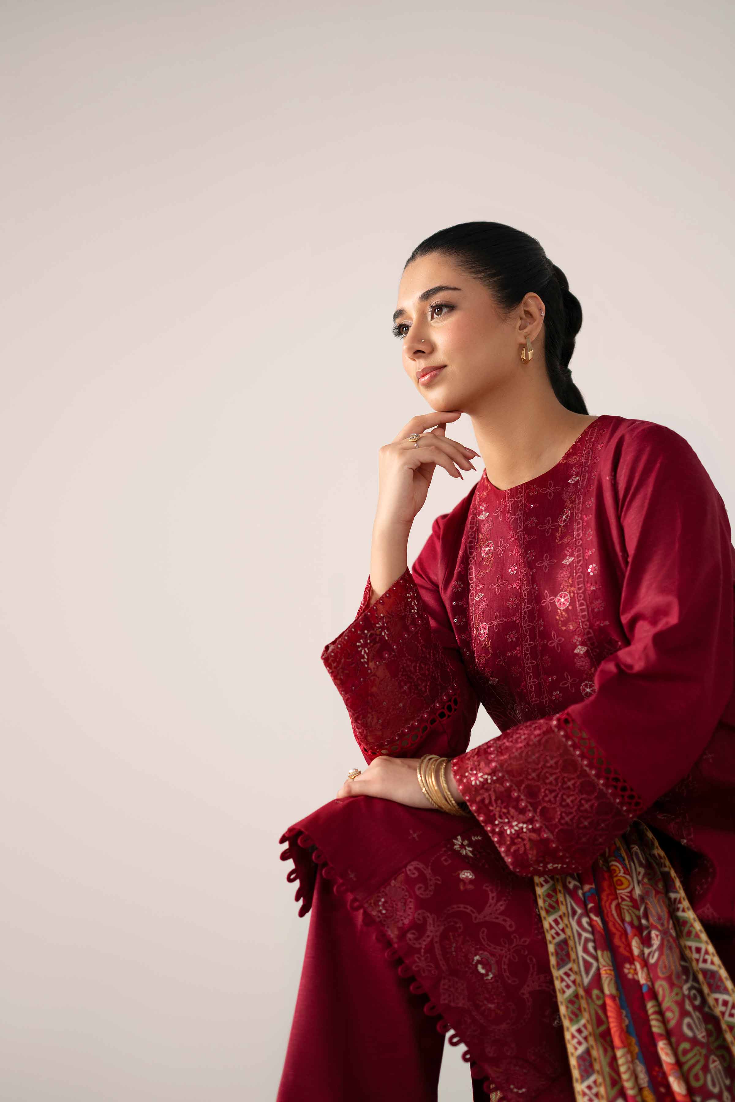 3 Piece - Digital Printed Embroidered Suit - 42502978 Unstitched Maroon Karandi 3PC Embroidered