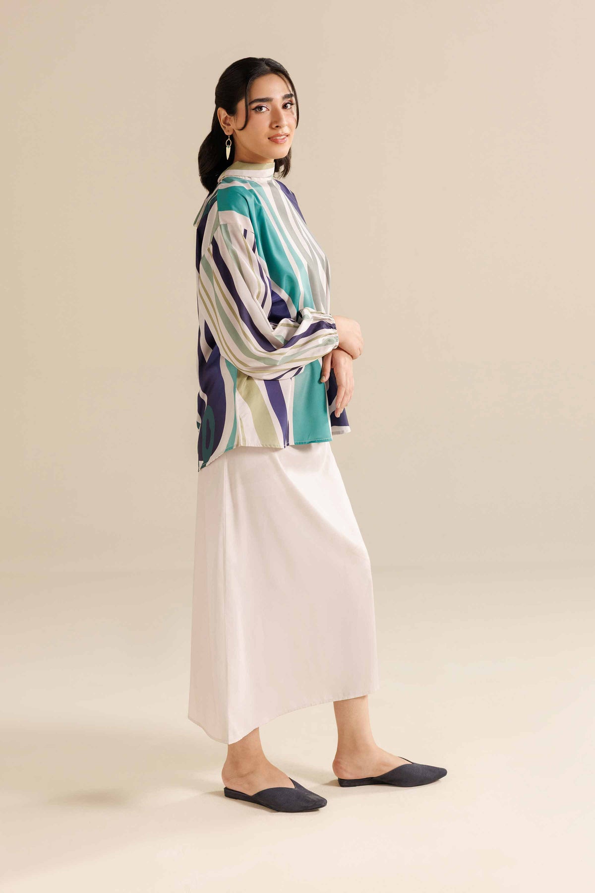2 Piece - Printed Suit - AW25-53 White Silk 2PC Printed Nishat Australia