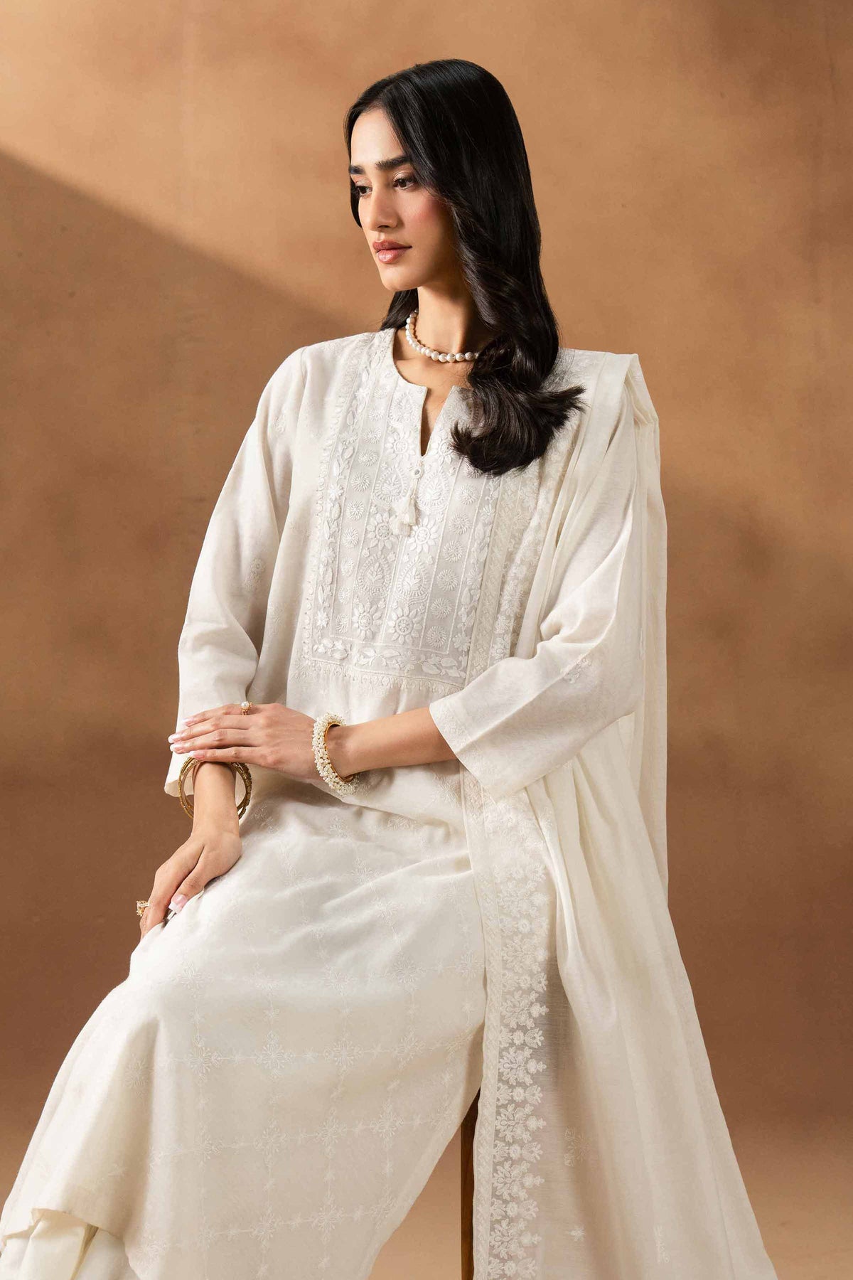 RAWAYAT - KBS26-01 Off White Lawn 3 Pieces Embroidered  Nishat Australia