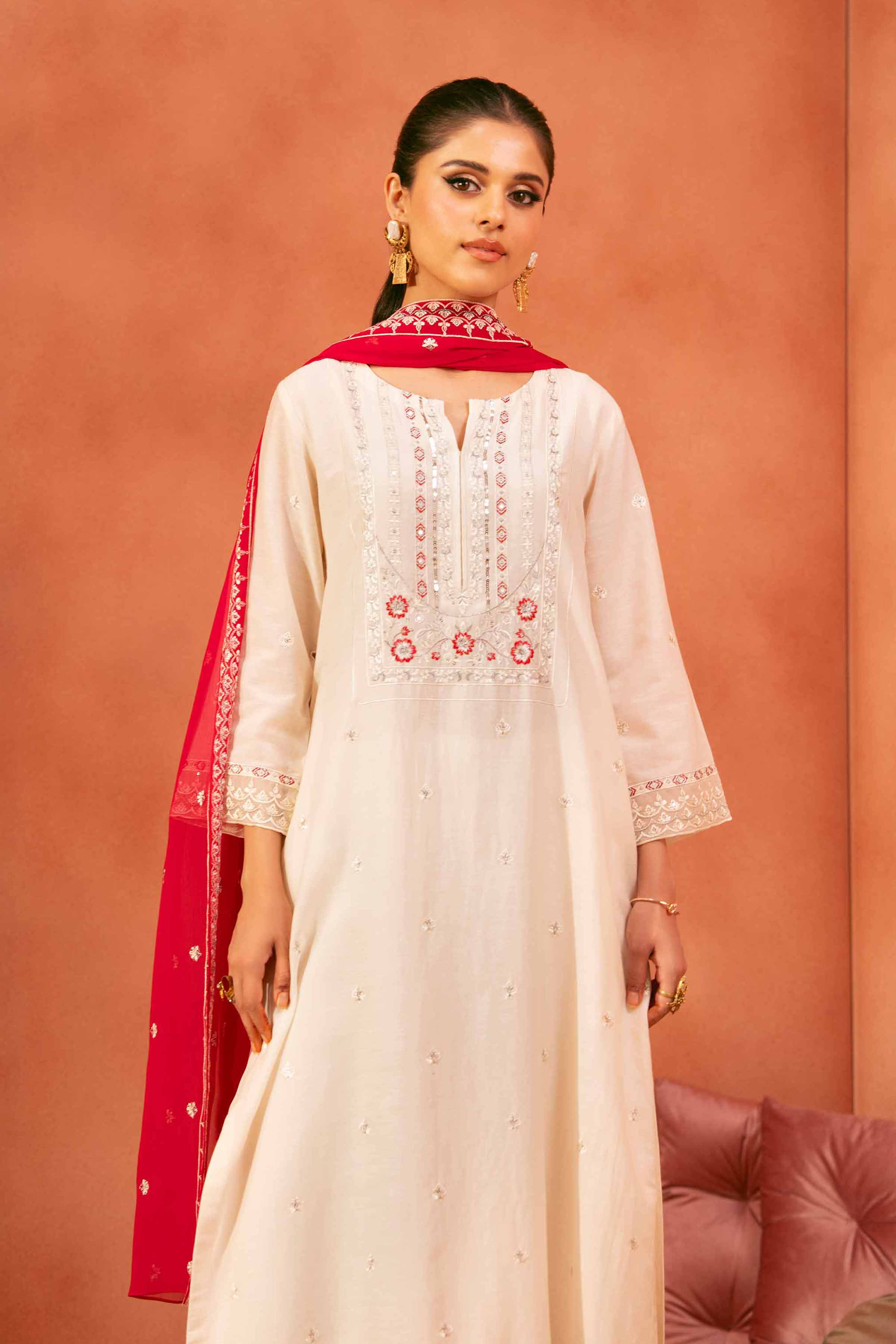 3 Piece - Embroidered Suit - KFE25-167 READY TO WEAR - LUXURY Off White Cambric 3PC Embroidered