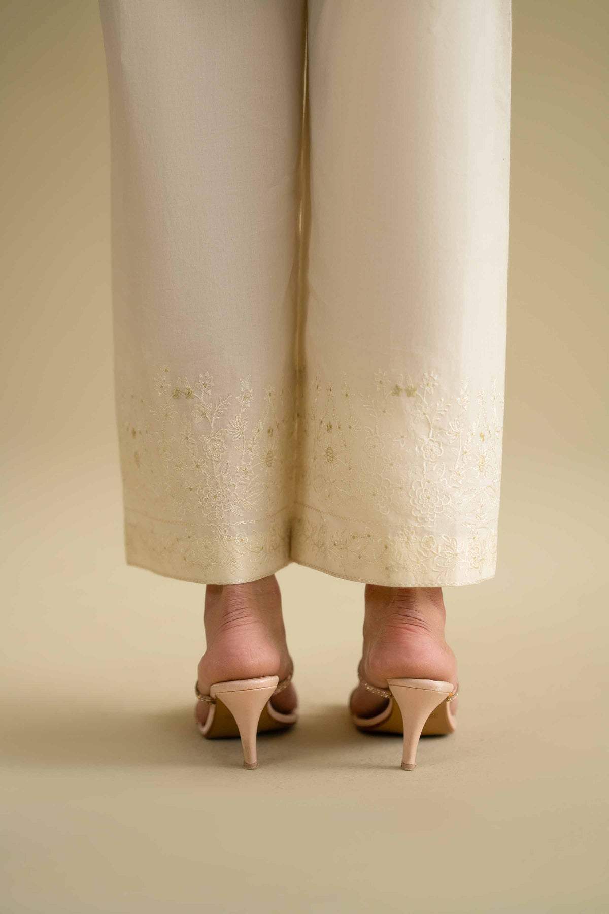 Embroidered Culottes - KFE26-126White Khaddar 1PC Embroidered Nishat Australia