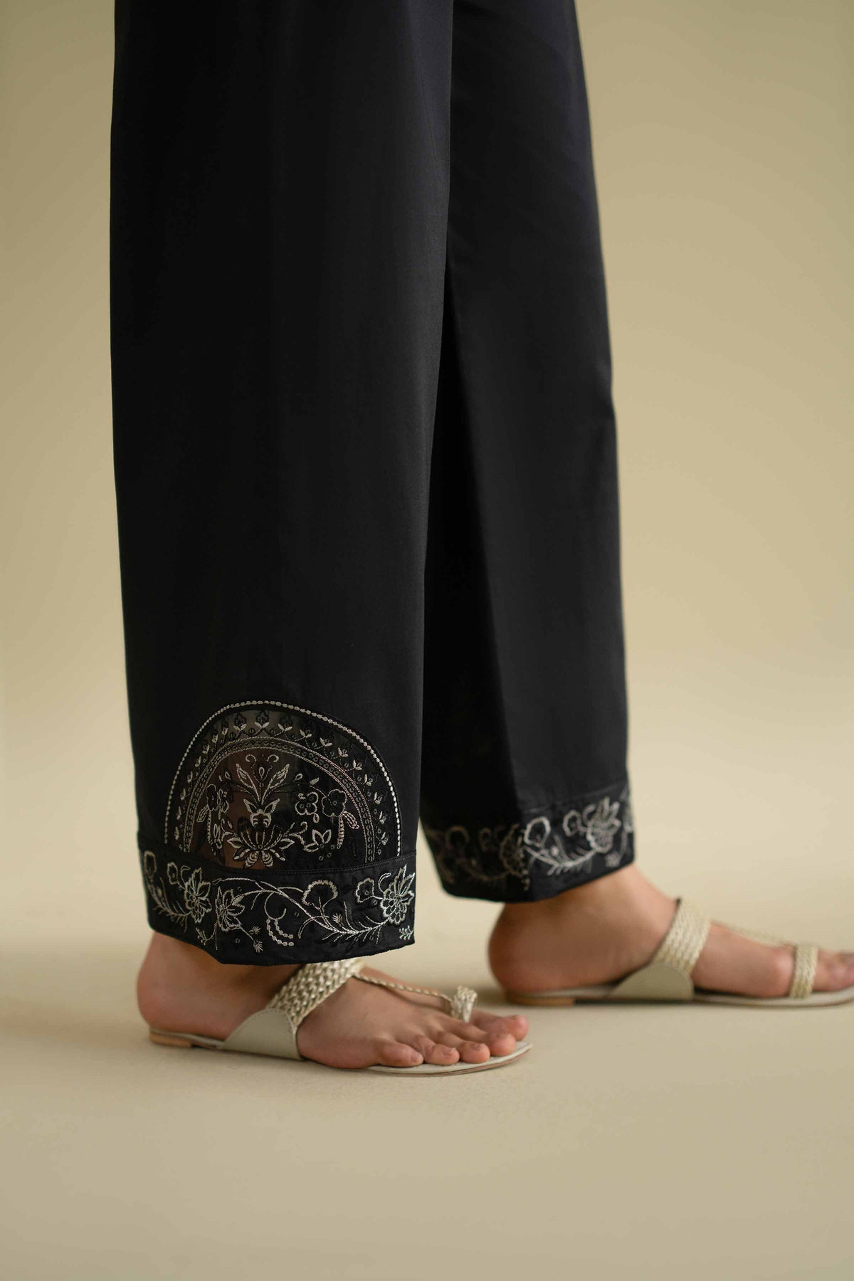 Embroidered Pants - KFE26-127Black Cambric 1PC Embroidered Nishat Australia