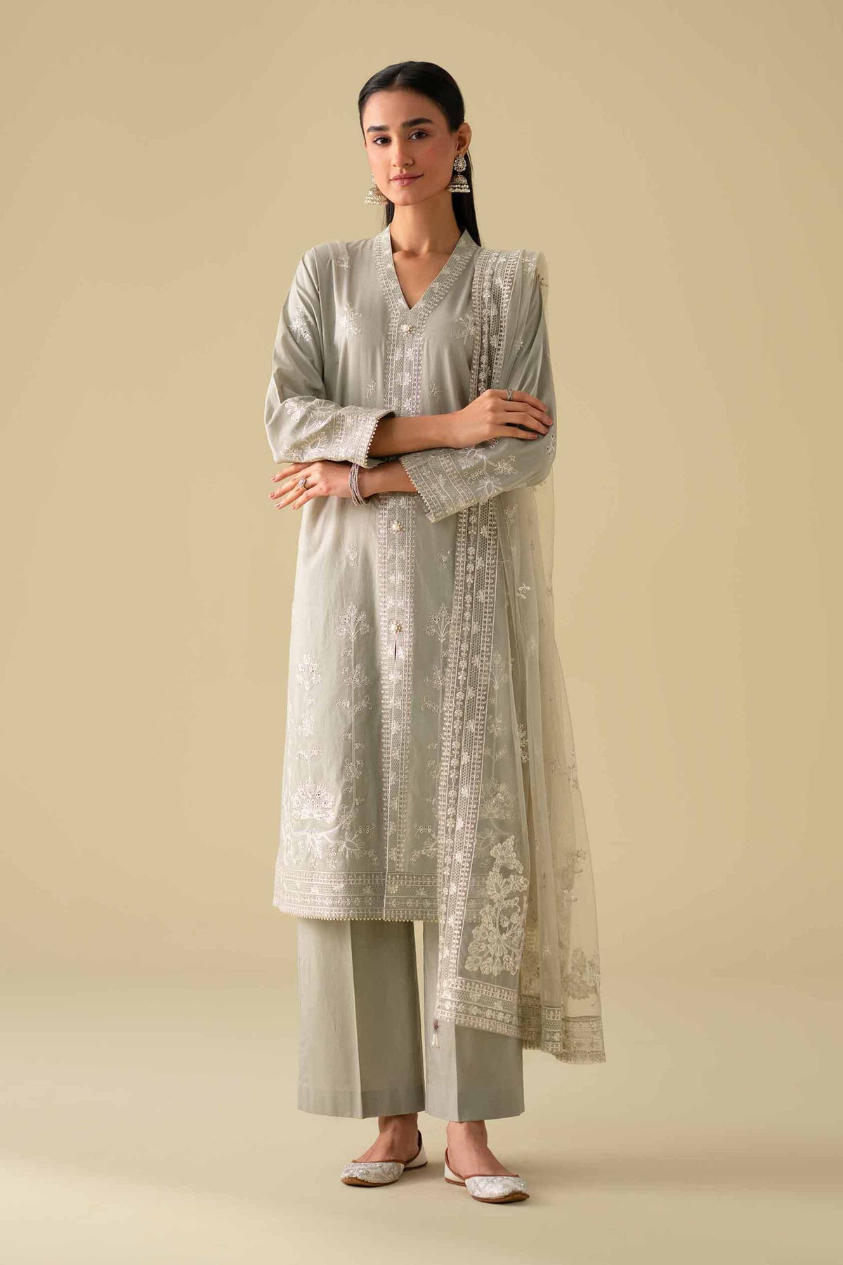 3 Piece - Embroidered Suit - KFE26-21Grey Cambric 3PC Embroidered Nishat Australia