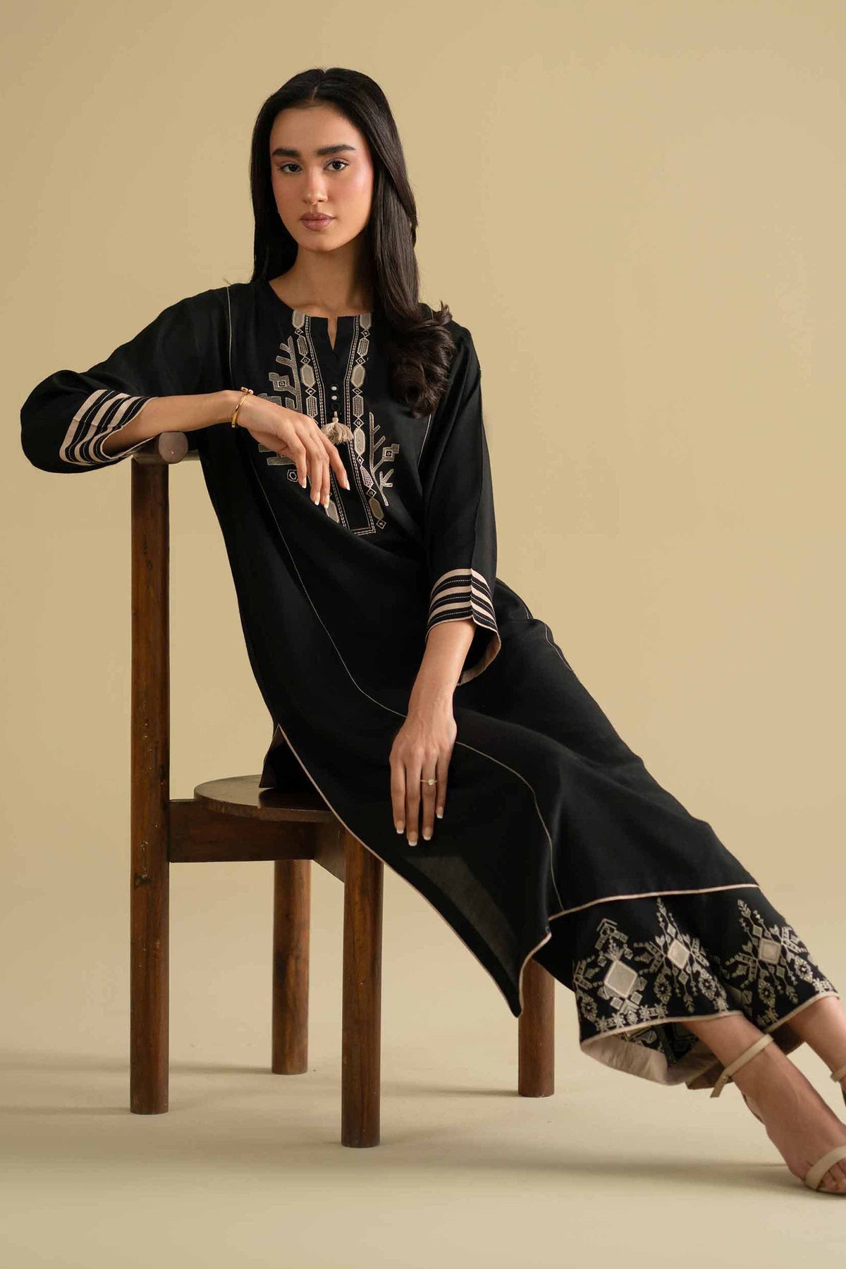 2 Piece - Embroidered Suit - KFE26-37Black Silk 2PC Embroidered Nishat Australia