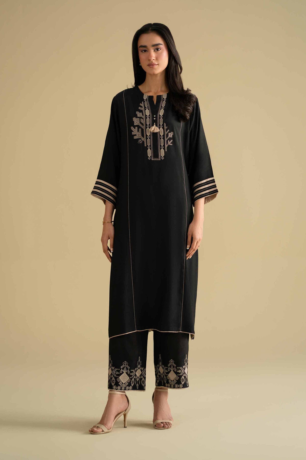 2 Piece - Embroidered Suit - KFE26-37Black Silk 2PC Embroidered Nishat Australia
