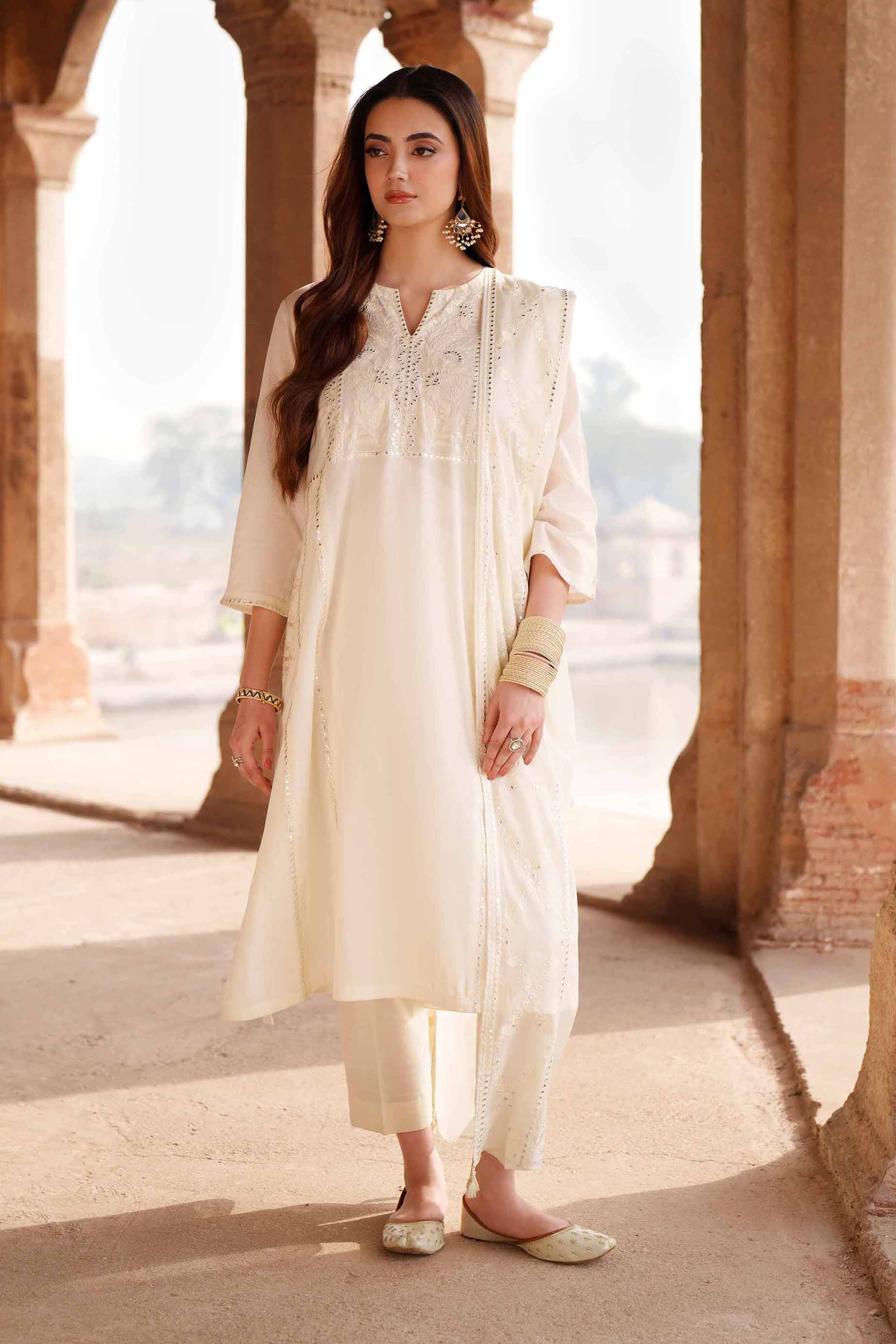 3 Piece - Embroidered Suit - KFE26-76