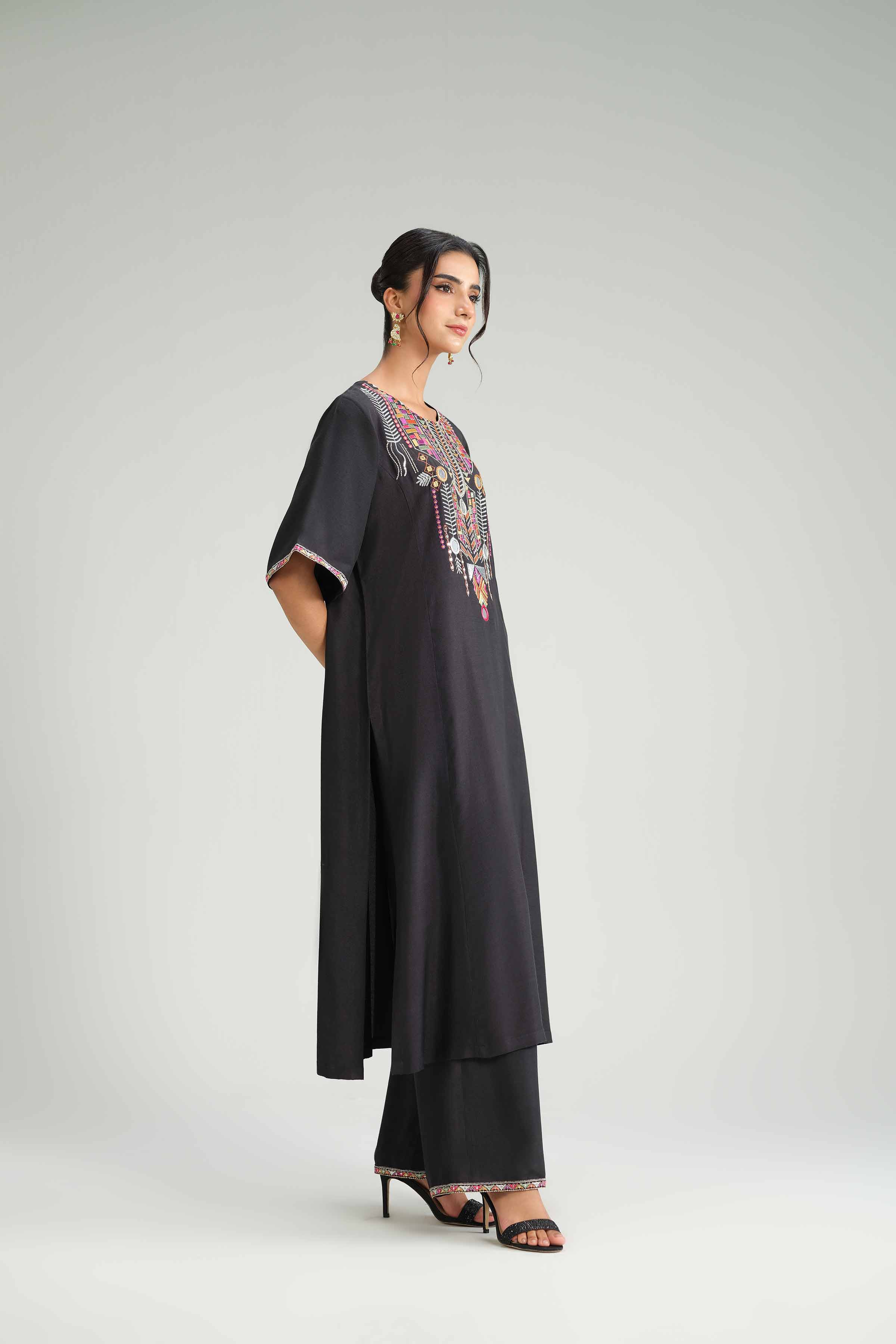 2 Piece - Embroidered Suit - KFW25-105 READY TO WEAR - LUXURY Black Silk 2PC Embroidered