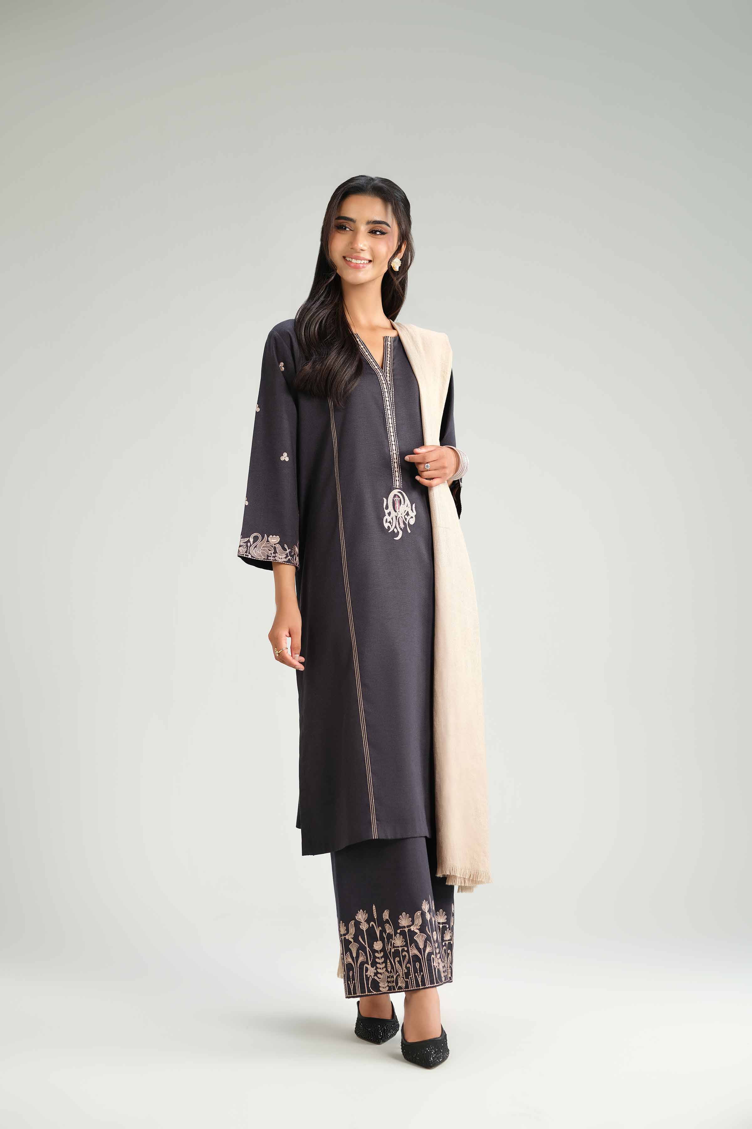 3 Piece - Embroidered Suit - KFW25-160 READY TO WEAR - LUXURY Black Karandi 3PC Embroidered