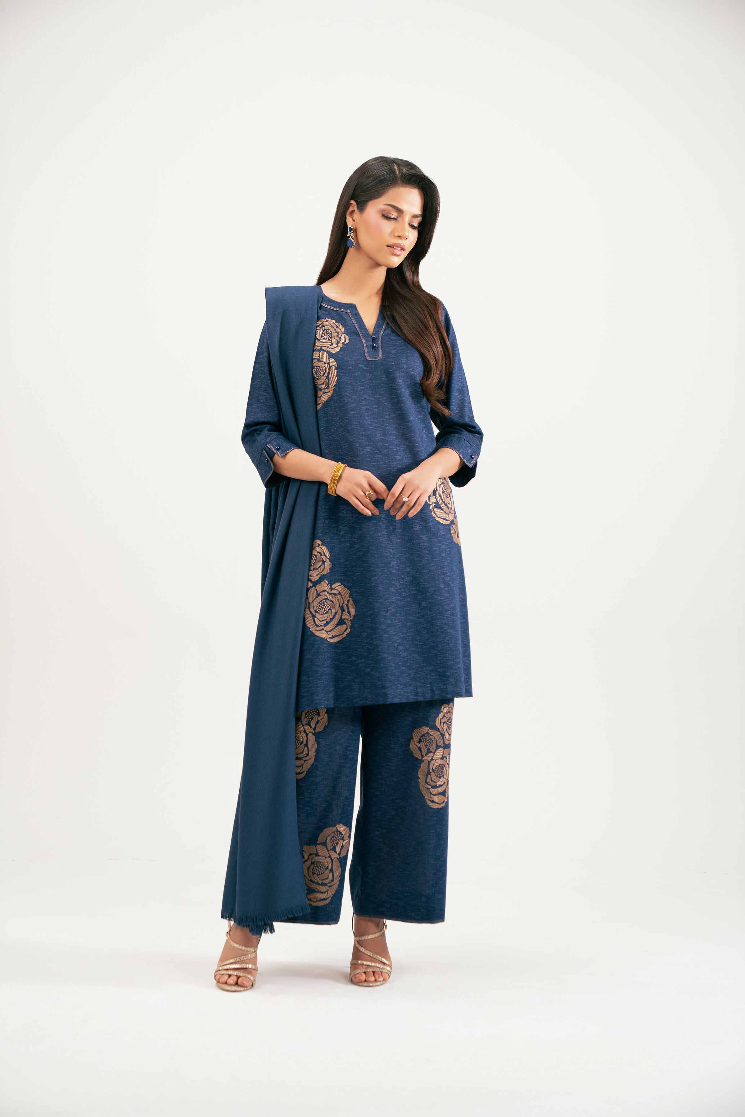 3 Piece - Embroidered Suit - KFW25-183 READY TO WEAR - LUXURY Blue Karandi 3PC Embroidered