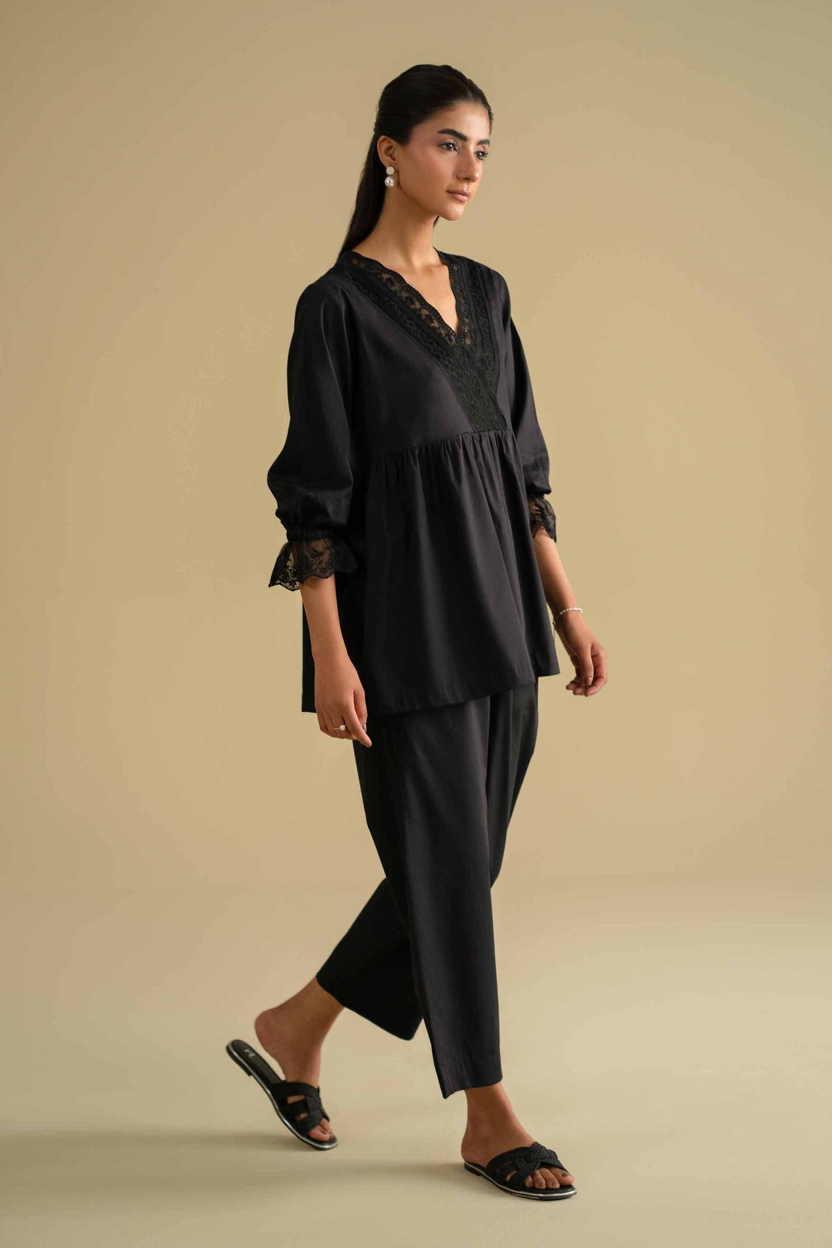 2 Piece - Embroidered Loungewear - KLS26-05Black Cambric 2PC Embroidered Nishat Australia