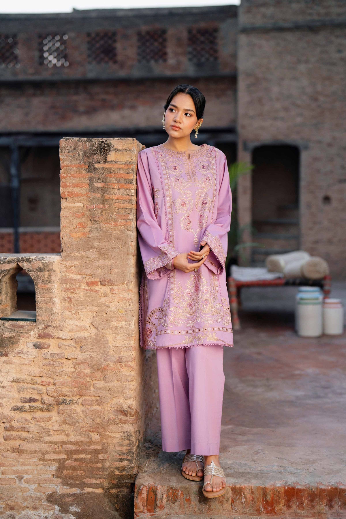 2 Piece - Embroidered Suit - PE26-239