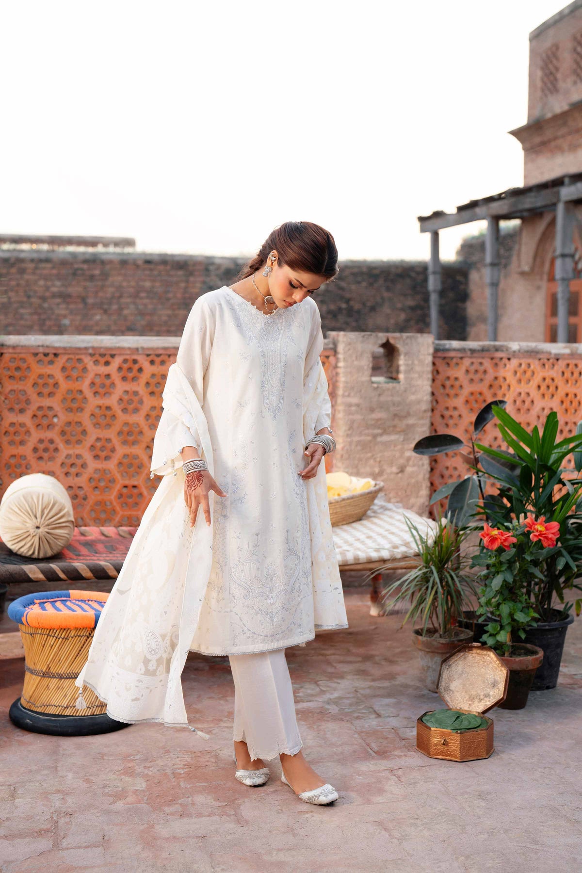 3 Piece - Embroidered Suit - PE26-313
