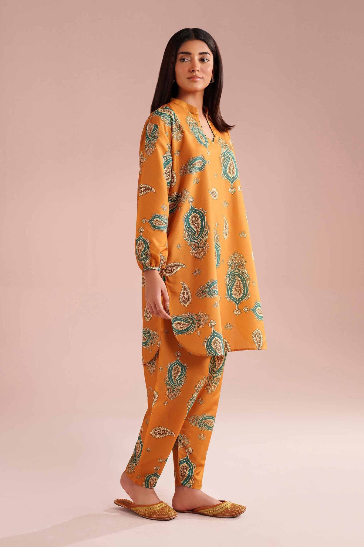 2 Piece - Printed Suit - PE26-415 Yellow Lawn 2PC Printed Nishat Australia