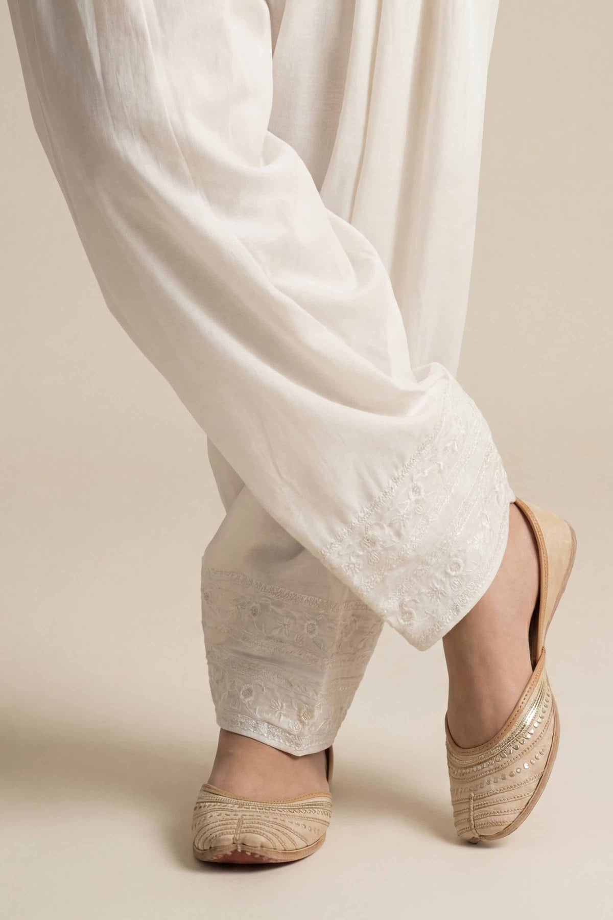 Embroidered Shalwar - PE26-645 Off White Cambric 1PC Embroidered  Nishat Australia