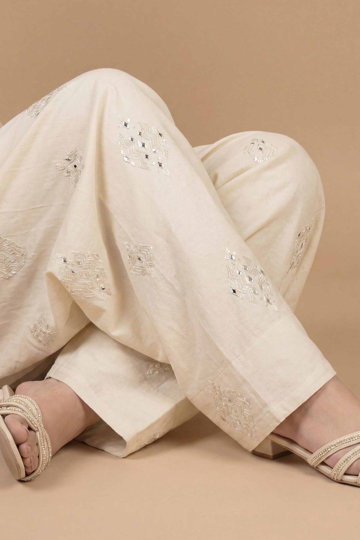 Embroidered Shalwar - PE26-662 Off White Cambric 1PC Embroidered  Nishat Australia