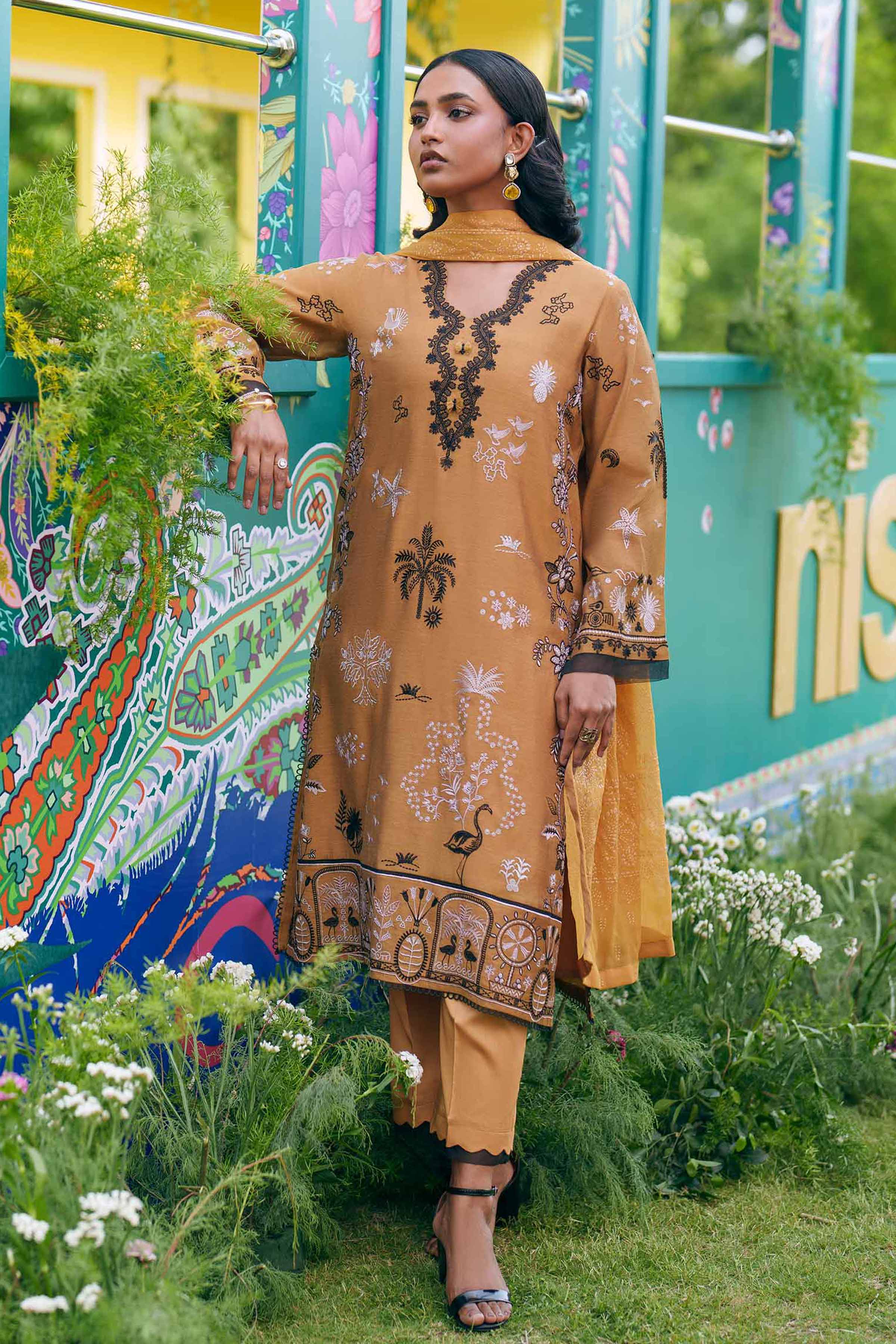 3 Piece - Embroidered Suit - PFE26-31